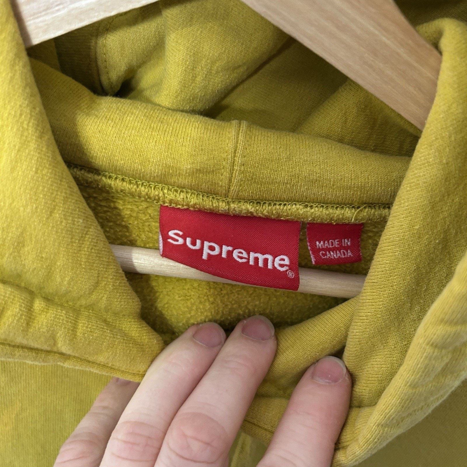 Supreme Supreme Vampire Hooded Sweatshirt “Yellow” F/W18 Mike Hill Size US M / EU 48-50 / 2 - 11 Thumbnail