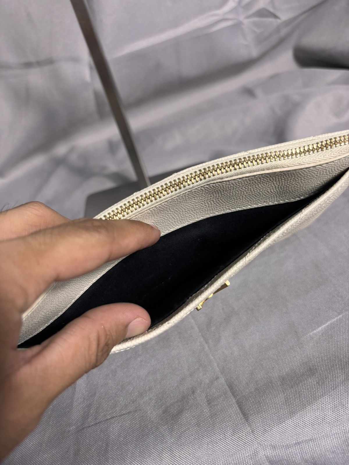 Yves Saint Laurent Yves Saint Laurent Clutch Size ONE SIZE - 11 Thumbnail
