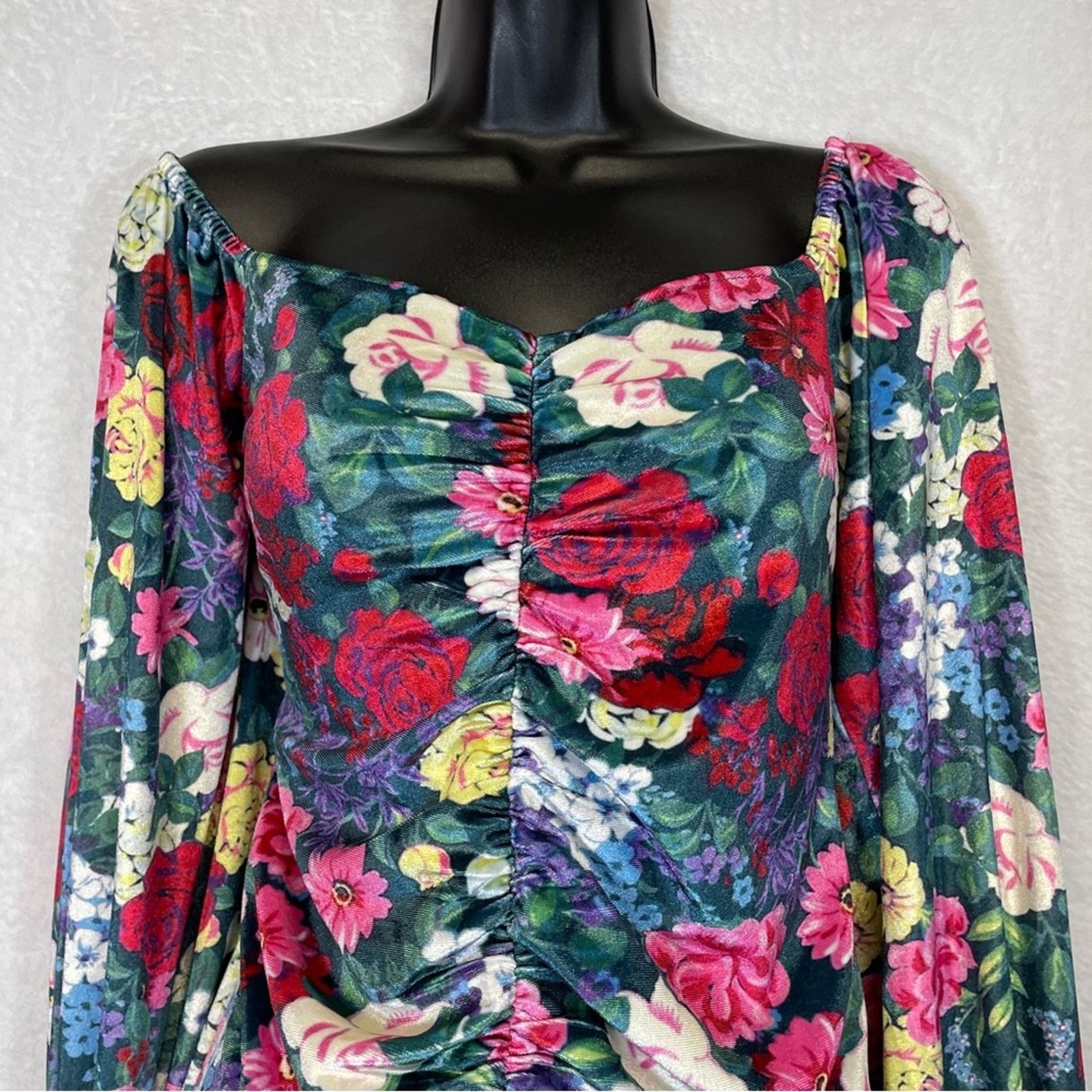 REVOLVE Revolve Rococo Sand Tallia Velvet Floral Ruched Mini Dress Size M / US 6-8 / IT 42-44 - 3 Thumbnail
