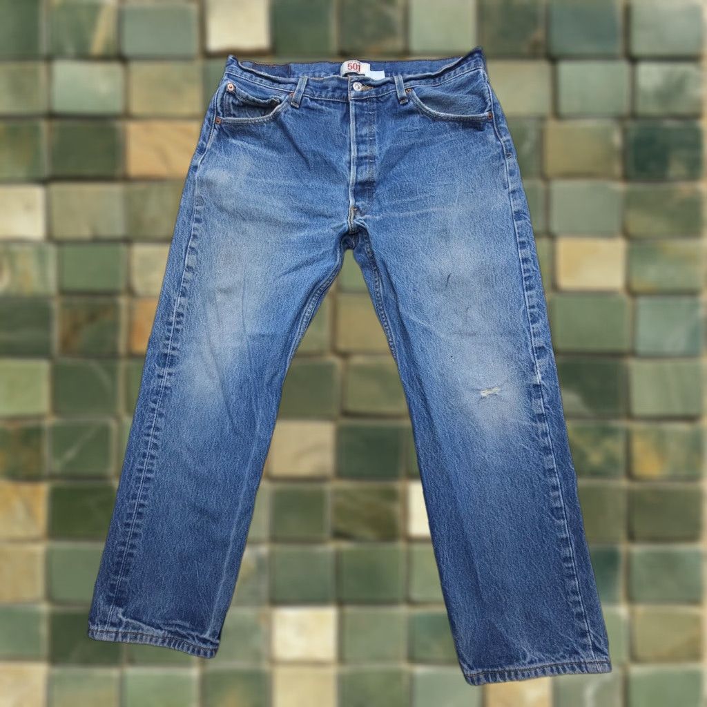 Levi's VINTAGE Levi's 501 Jeans Mens 36 x 30 Button Fly Straight Denim Blue 90s Classic American Size US 36 / EU 52 - 1 Thumbnail