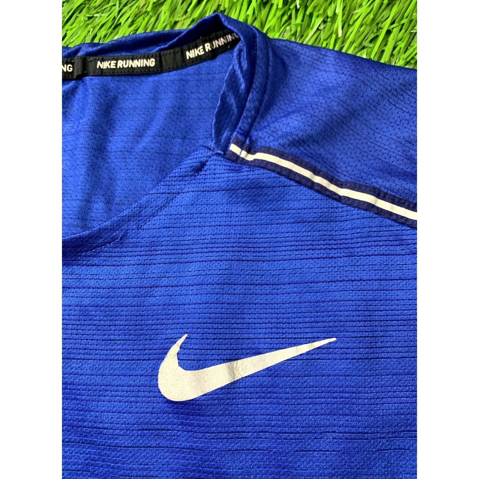 Nike Nike Running T-Shirt Mens L Blue 2021 Dri-FIT Training Shirt Jersey Short Sleeve Crew Neck 100% Polyester Size US L / EU 52-54 / 3 - 3 Thumbnail