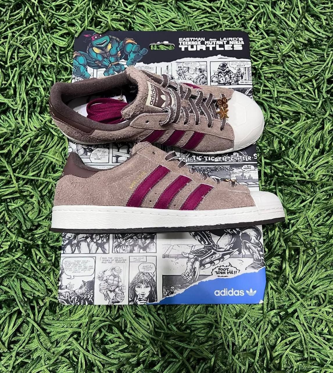 Adidas I sell sneakers Adidas Originals x TMNT SHELLTOE SPLINTER Size US 10 / EU 43 - 4 Thumbnail