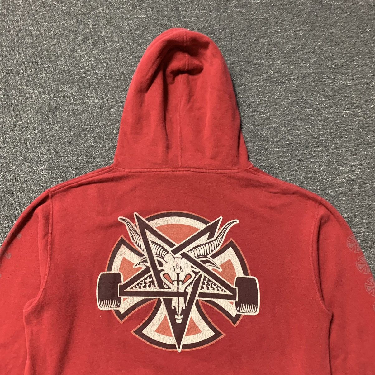 Independent Truck Co. Vintage Independent faded Hoodie Size US L / EU 52-54 / 3 - 3 Thumbnail