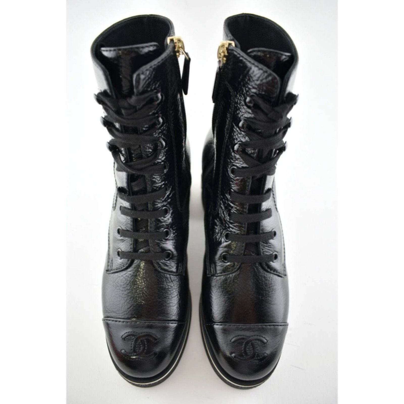 Chanel Chanel 21C Black Patent White Logo Combat Lace Up Tie Size US 10 / IT 40 - 12 Thumbnail
