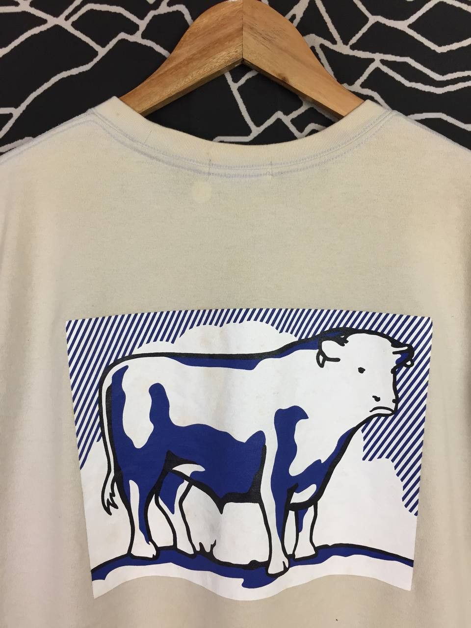 Uniqlo Uniqlo Roy Lichtenstein Bull Profile Series Pop Art Tee Size US L / EU 52-54 / 3 - 14 Thumbnail
