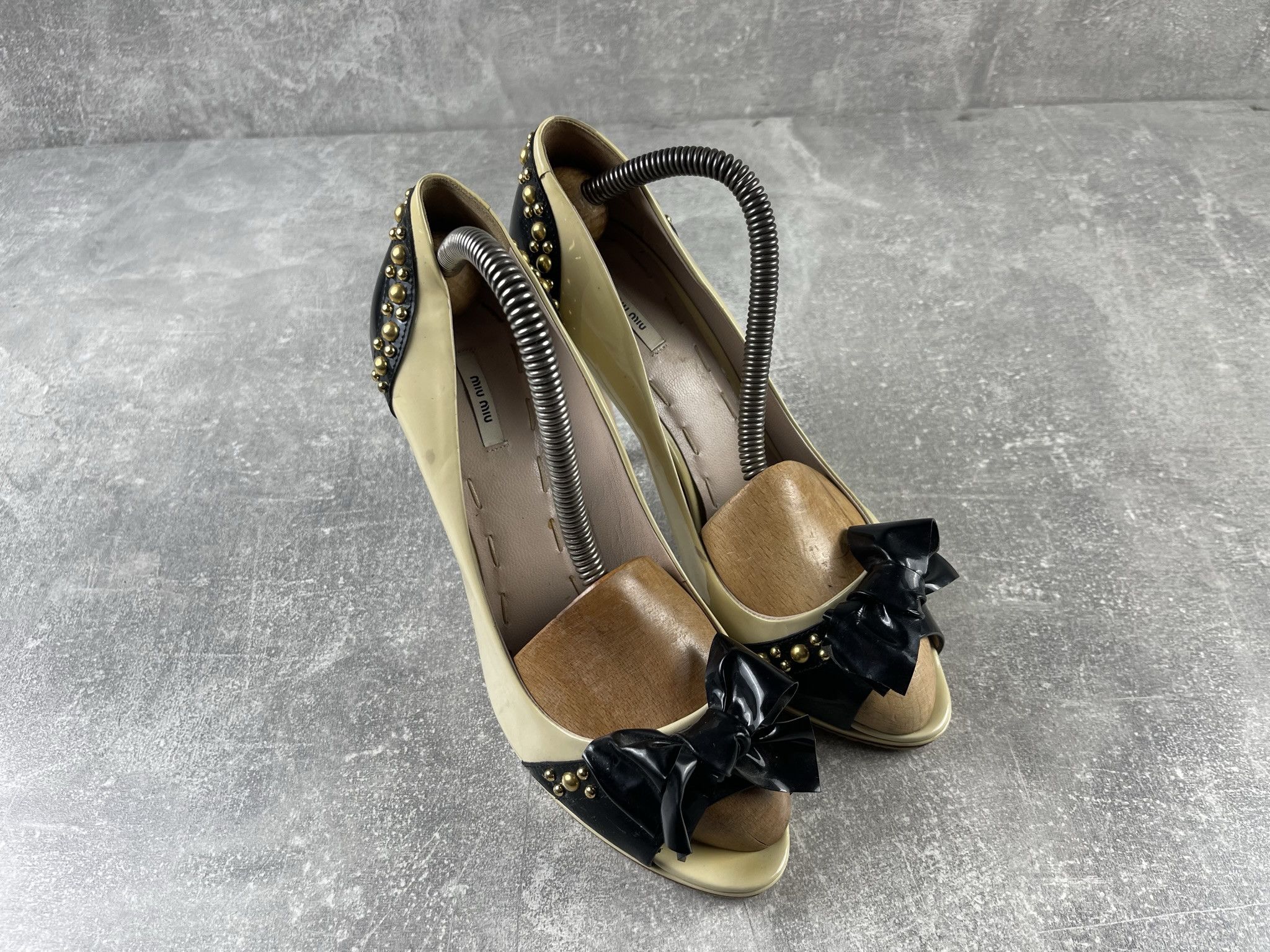 Miu Miu Miu miu rubber open toe beige / black pumps heels shoe Size US 8 / IT 38 - 3 Thumbnail