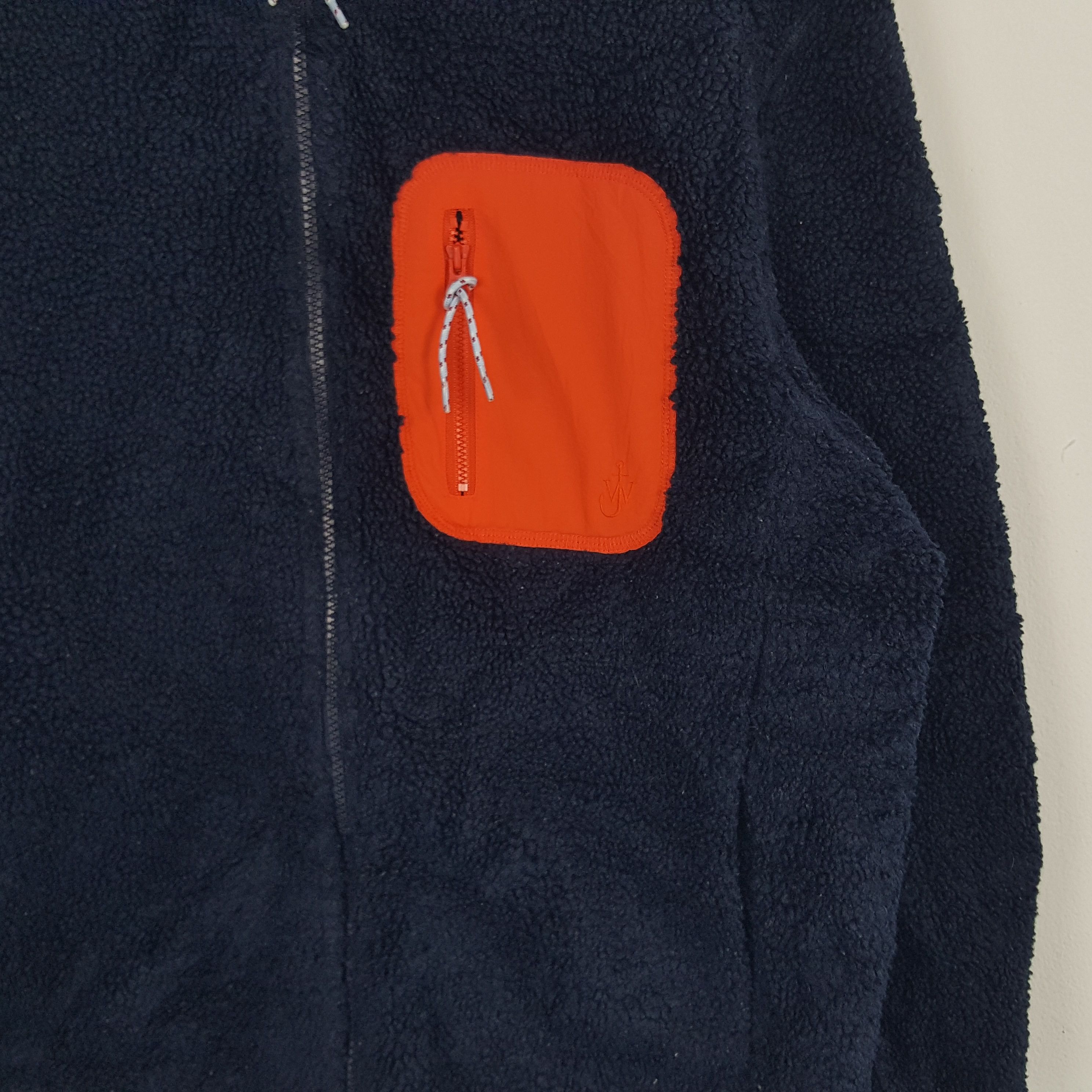 JW Anderson × Japanese Brand × Vintage Vintage J.W.Anderson X Uniqlo Japanese Sherpa Hoodies Size US L / EU 52-54 / 3 - 2 Thumbnail