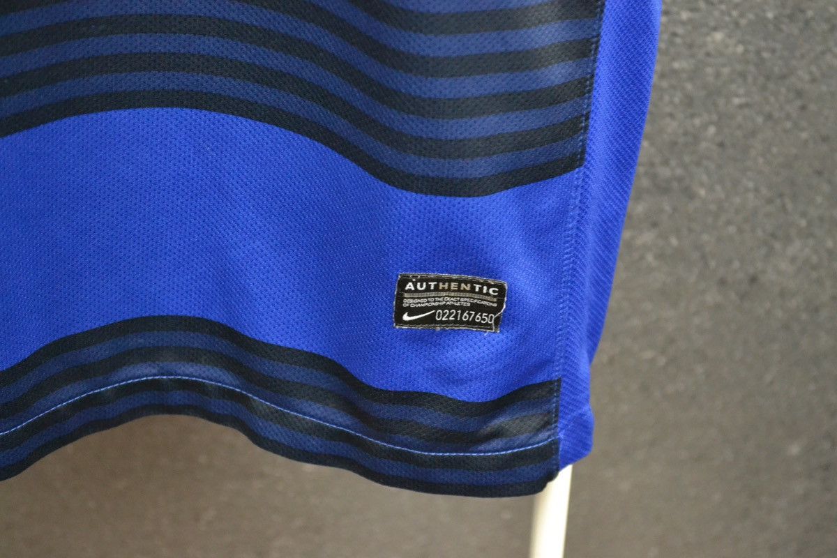 Nike Manchester United 2012 Away Football Shirt Nike Soccer Size US XL / EU 56 / 4 - 10 Thumbnail