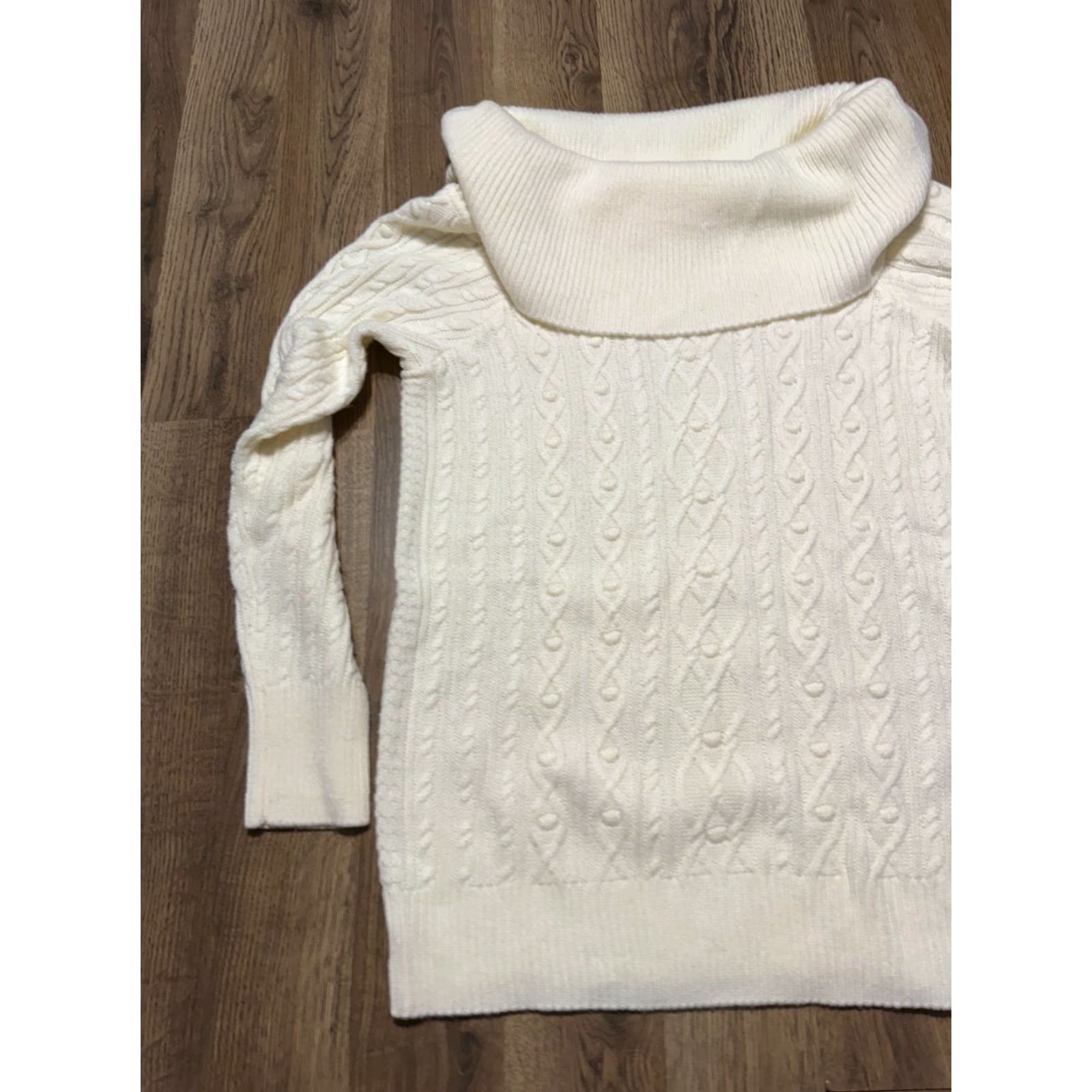 Tommy Hilfiger Tommy Hilfiger Sweater Women Large White Turtleneck Pullover Cable-Knit Regular Fit, Logo, Cotton Knit, Long Sleeve, Vintage: No Size L / US 10 / IT 46 - 3 Thumbnail