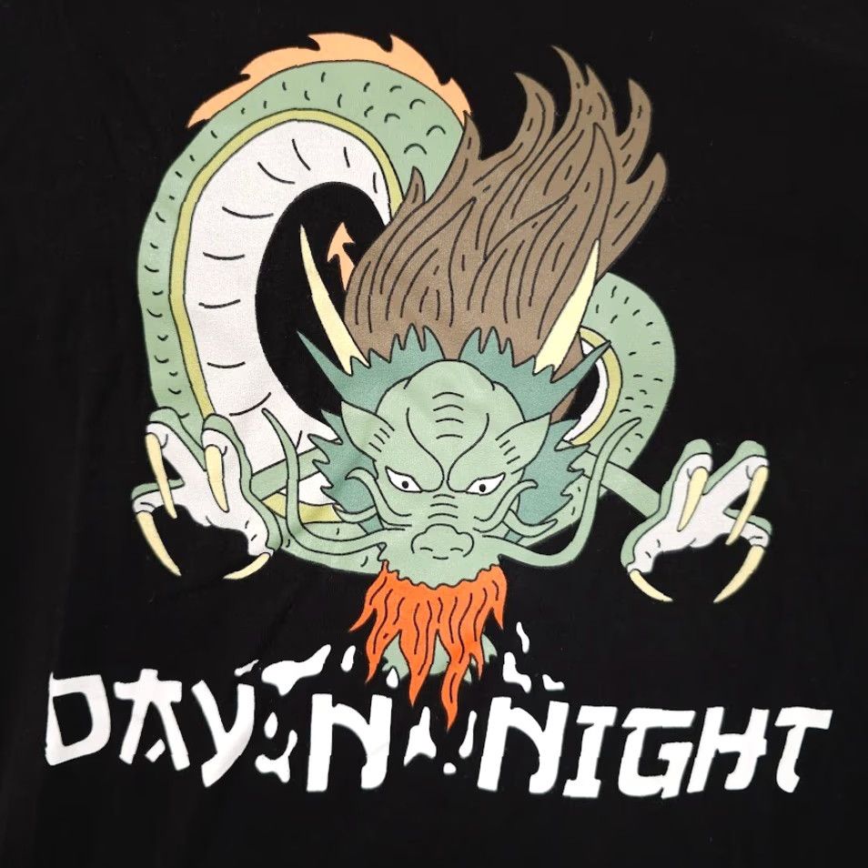 Vintage VINTAGE Day N Night T Shirt Mens Size Small Black Travis Scott Hip Hop Festival LONG USA Size US S / EU 44-46 / 1 - 3 Thumbnail