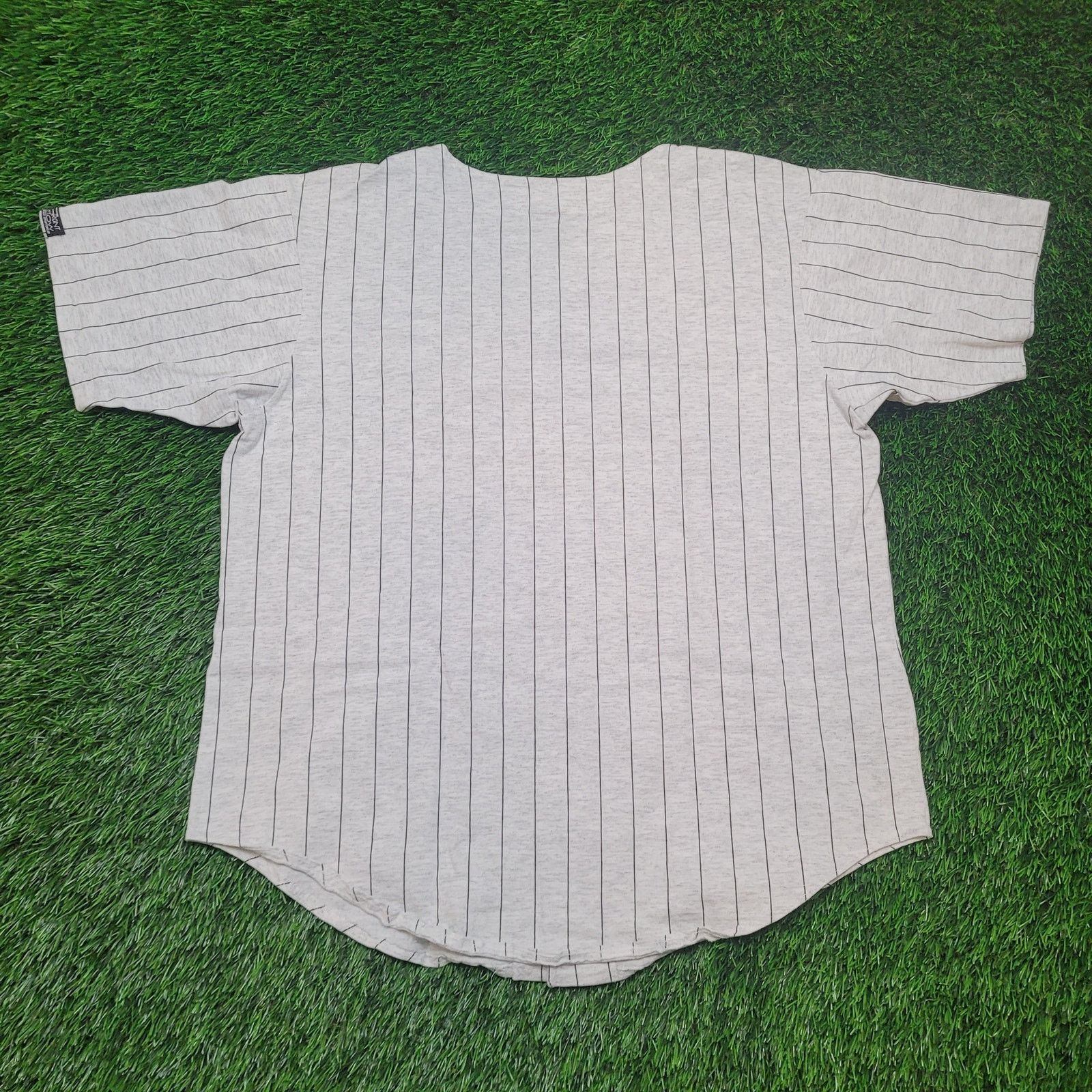 Salem Sportswear VTG 90s Chicago Blackhawks Pinstripe Button Up Jersey Tee L Size US L / EU 52-54 / 3 - 5 Thumbnail