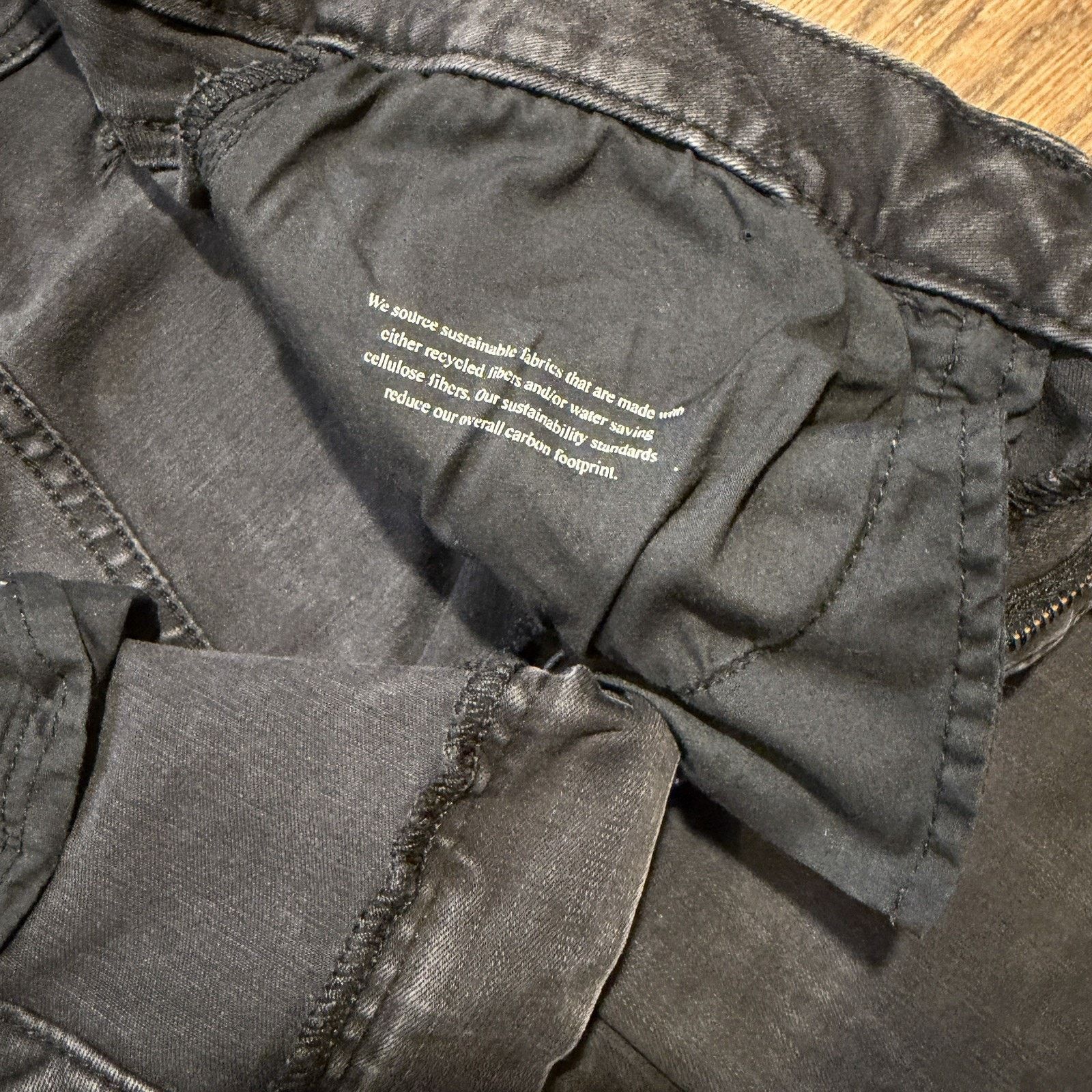 Frame Frame Le Mini Boot Cut Jeans Black Noir High Rise Size 32 Size 32" / US 10 / IT 46 - 9 Thumbnail