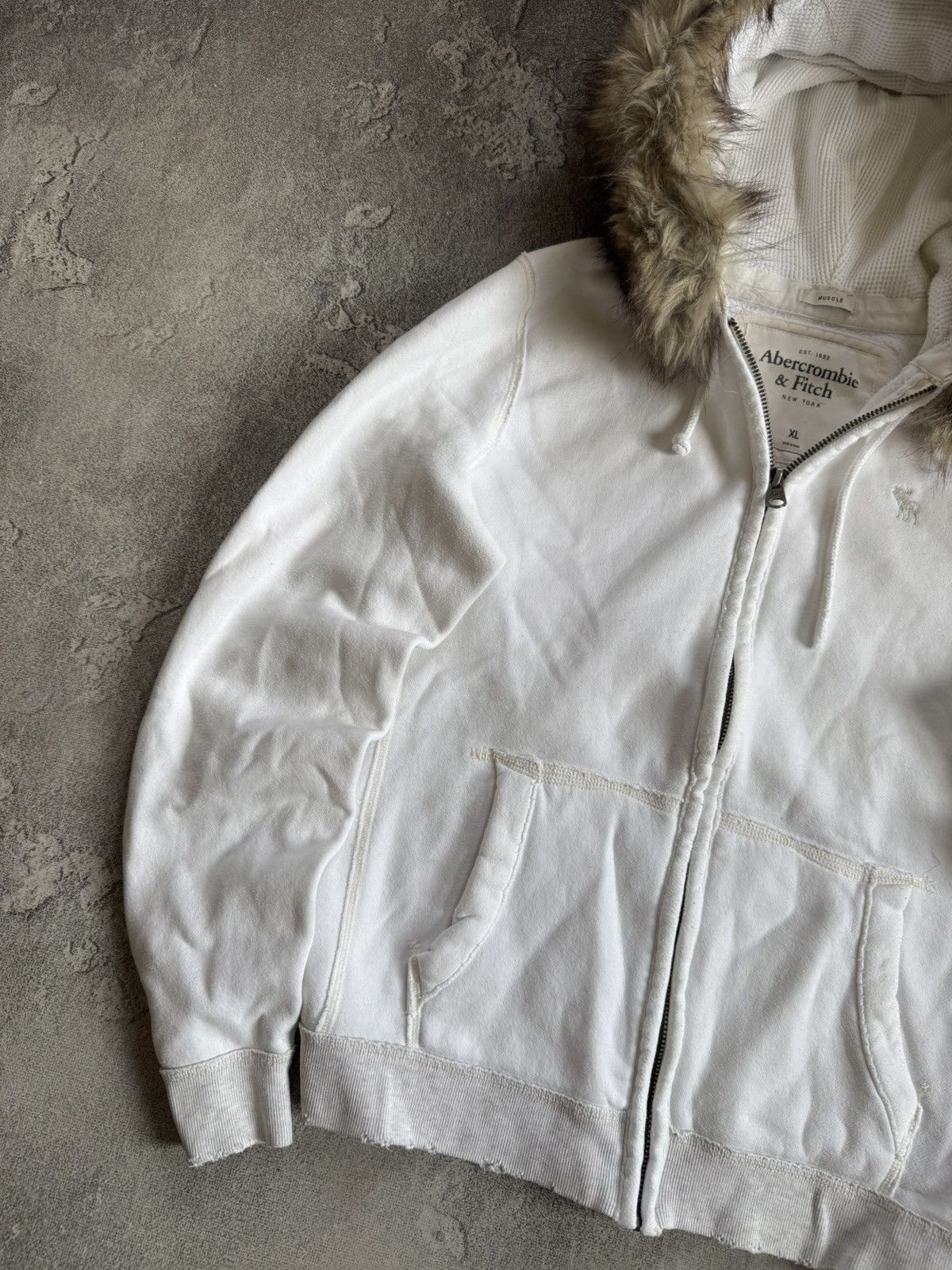 Abercrombie & Fitch Abercrombie & Fitch Y2K Fur Faux hoodie if six was nine LGB Size XL / US 12-14 / IT 48-50 - 2 Thumbnail