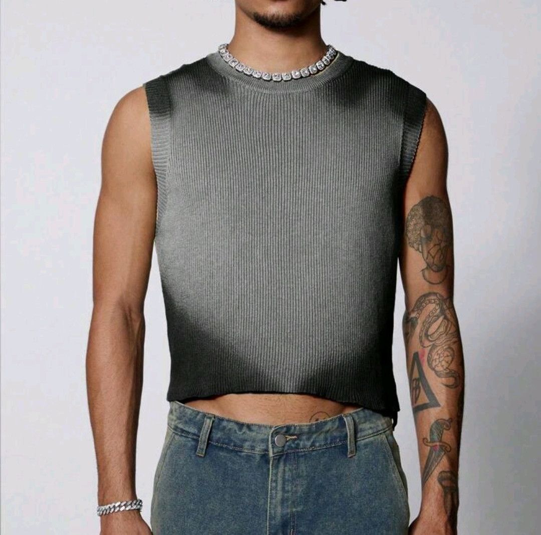 Other Solid Color Gradient Streetwear Knitted Sleeveless Vest Size US M / EU 48-50 / 2 - 1 Thumbnail