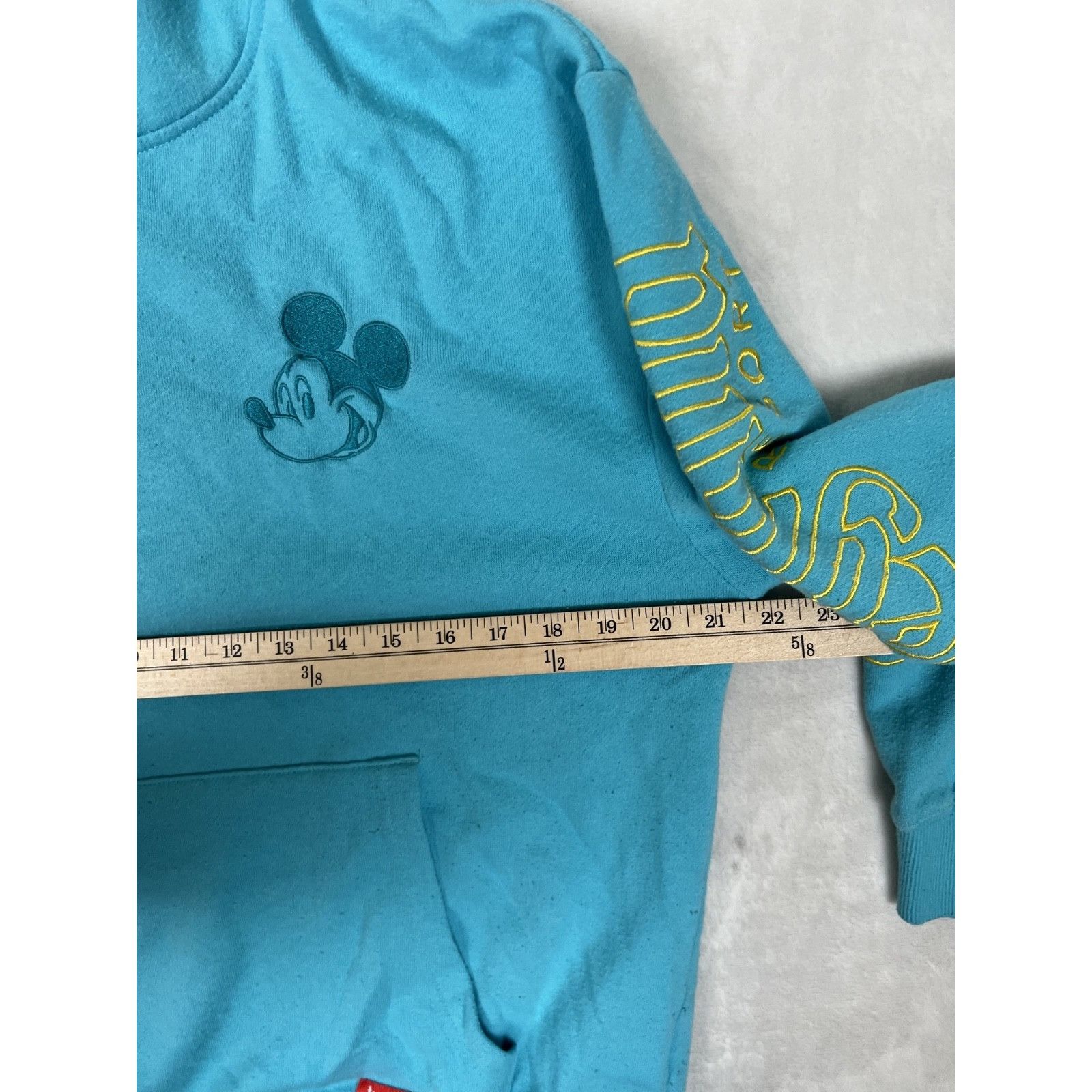 Disney 2022 Disneyland Resort Hoodie Sweatshirt Size Adult Medium D Size M / US 6-8 / IT 42-44 - 9 Thumbnail