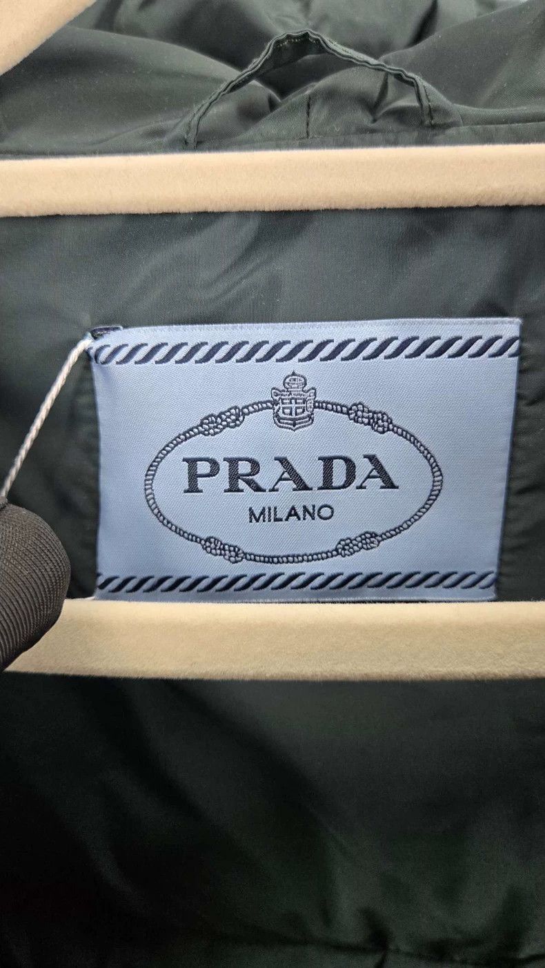 Prada Prada Size 38 Long vest down jacket 2503-Nextarrow Size US XS / EU 42 / 0 - 7 Thumbnail