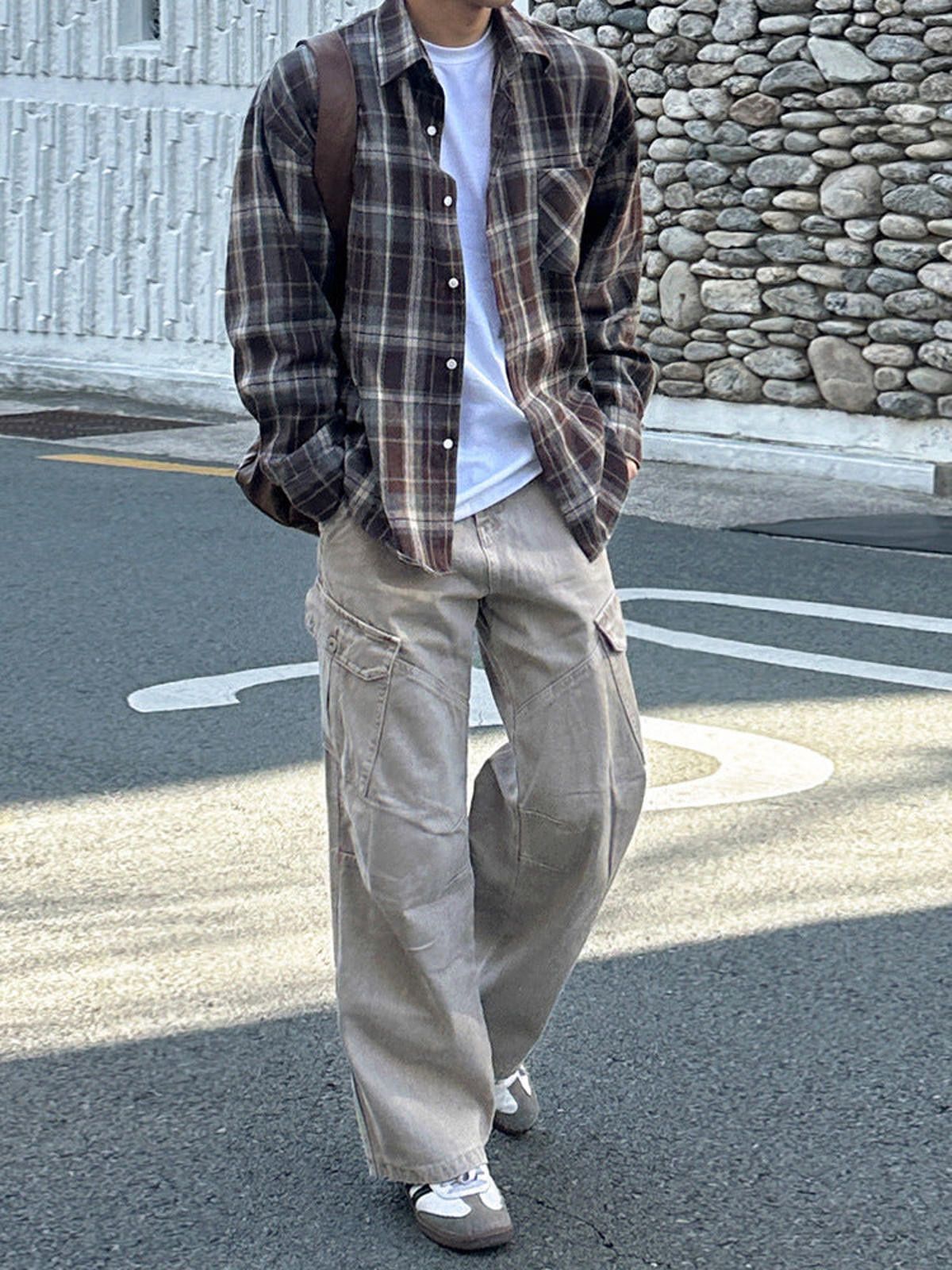 Vintage Beige Wide Leg Cargo Pants, Loose Fit Men's Trousers Size US 32 / EU 48 - 3 Thumbnail