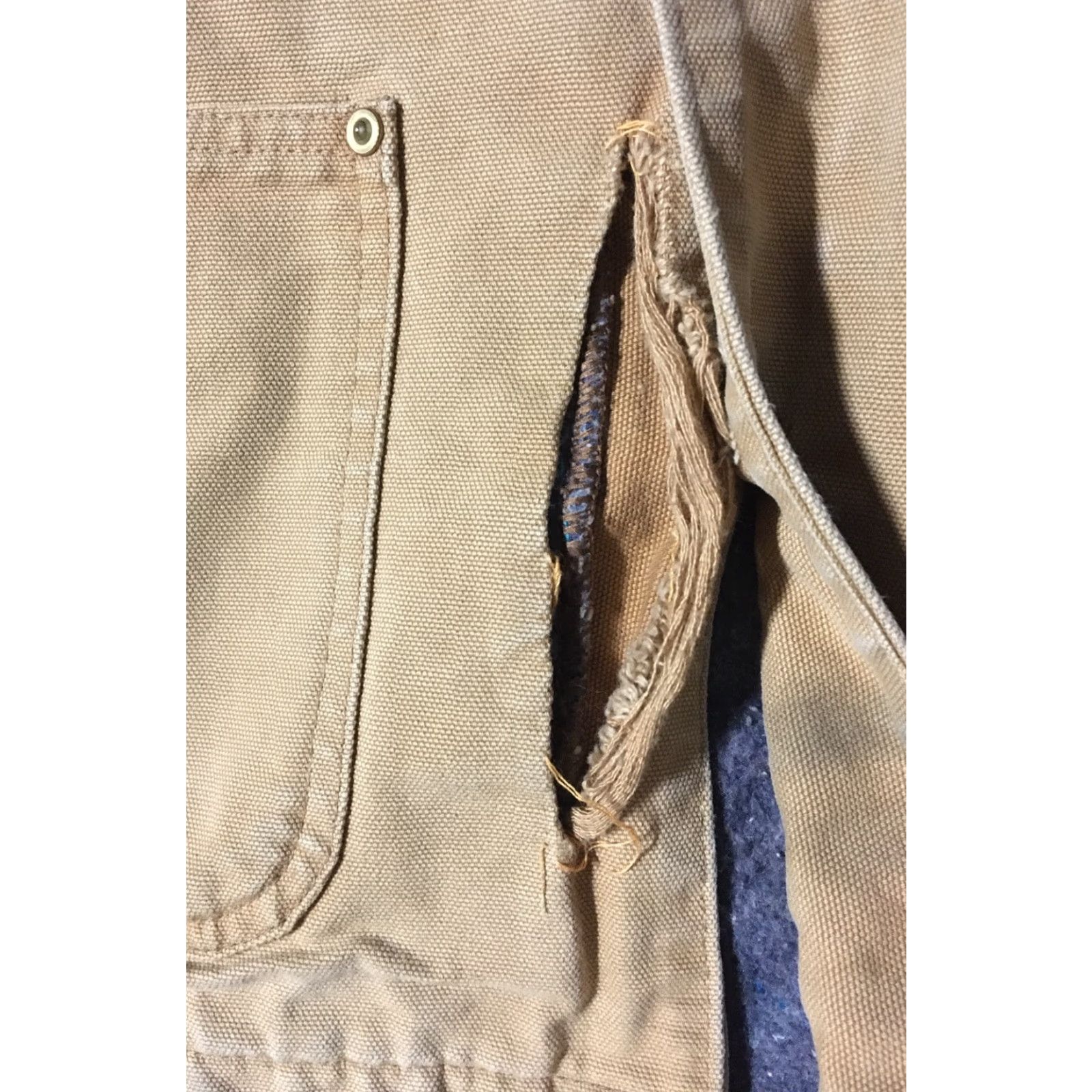 Carhartt VINTAGE Carhartt Jacket Chore Barn Distressed Faded Blanket Lined 2XL Beige/ tan Men 90s 80s Grunge Harley Motorcycle Ridge Canvas Size US XXL / EU 58 / 5 - 2 Thumbnail