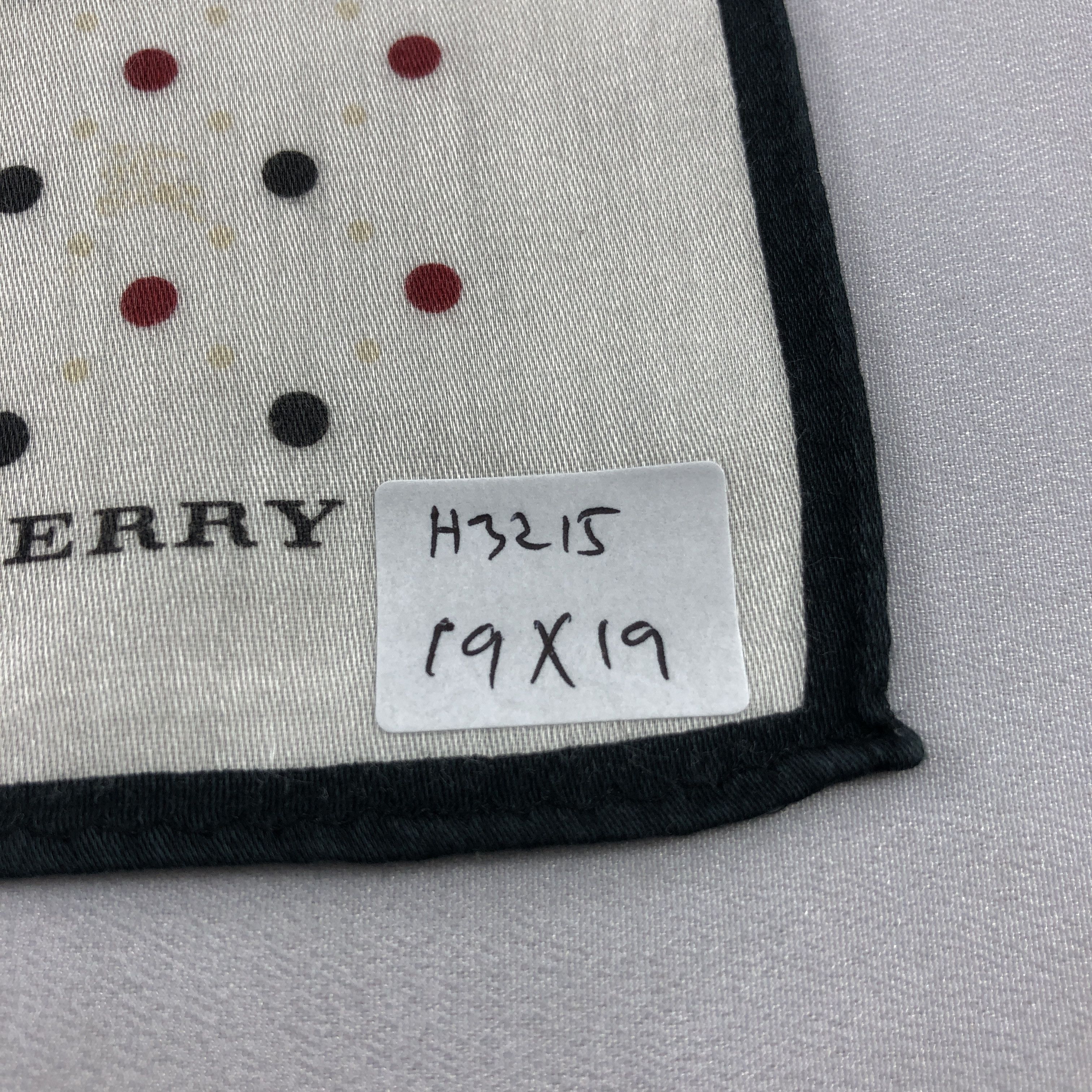 Burberry Burberry Handkerchief Neckerchief Bandana H3215 Size ONE SIZE - 6 Thumbnail