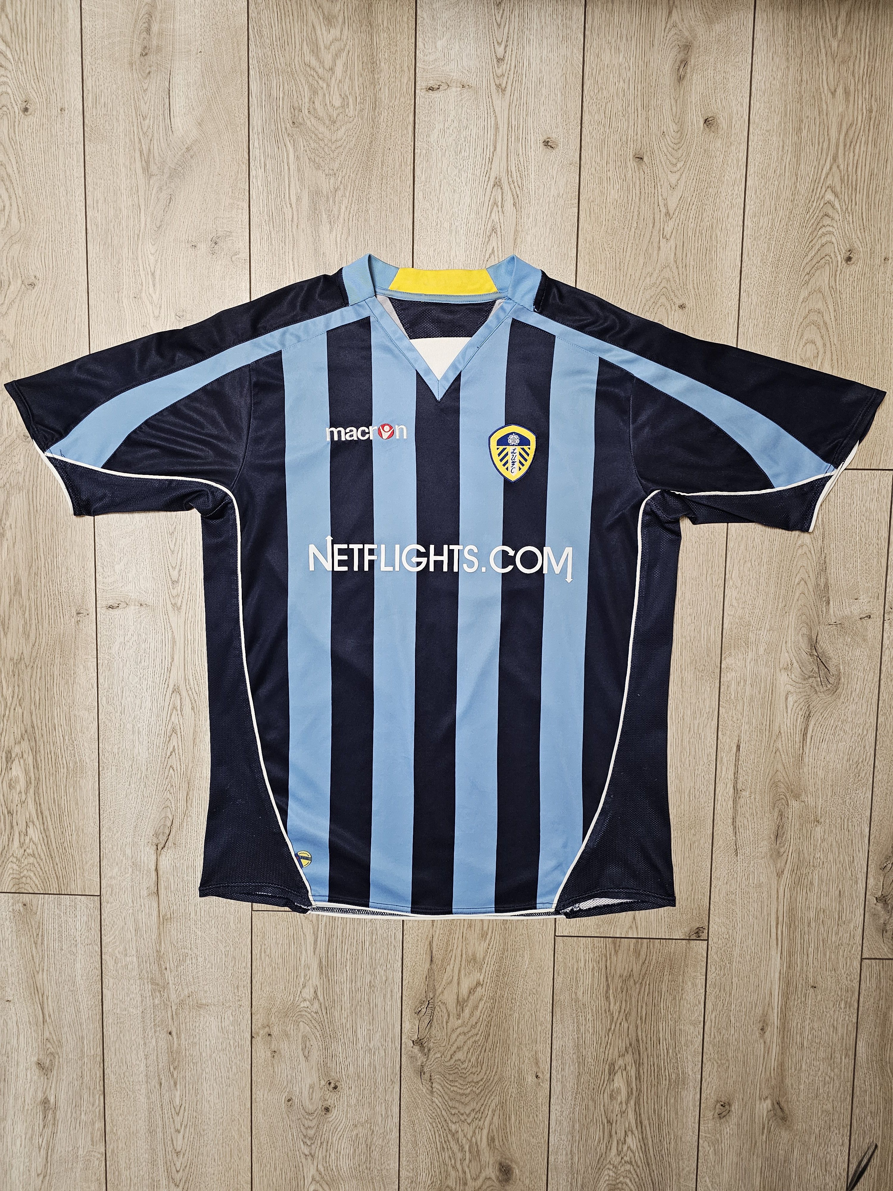 Vintage LEEDS UNITED 2008 2009 AWAY FOOTBALL SHIRT SOCCER JERSEY Size US XL / EU 56 / 4 - 1 Thumbnail