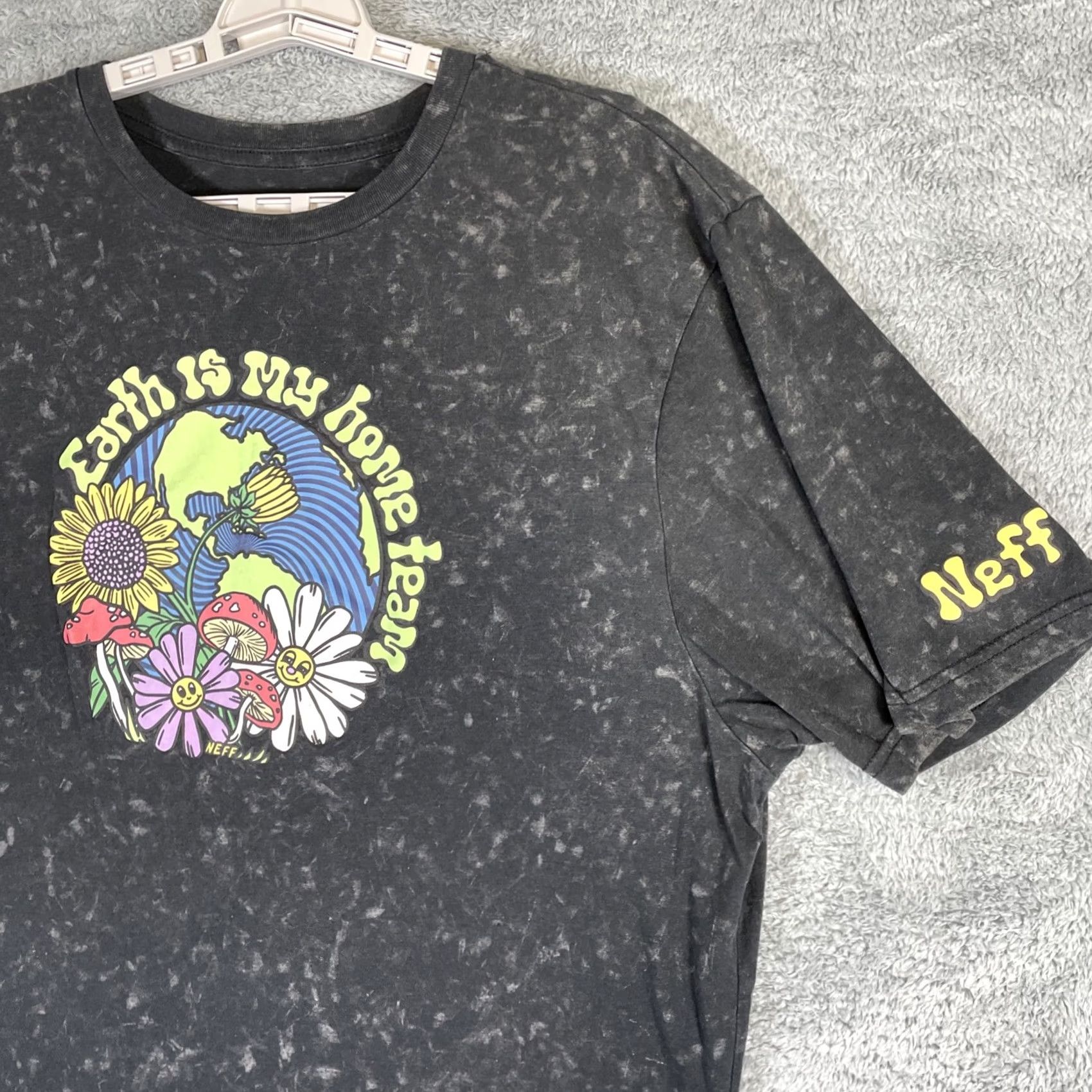 Vintage Neff T Shirt Men XL Black Fade Stone Wash Earth Nature Mushrooms Flowers Size US XL / EU 56 / 4 - 2 Thumbnail