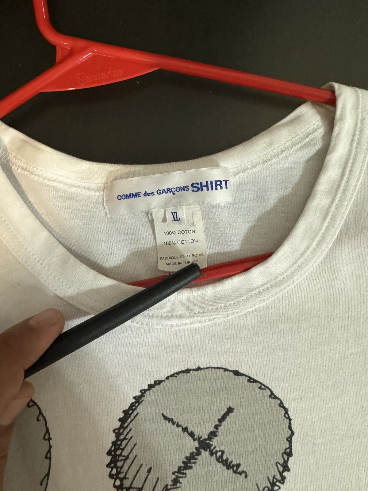 Comme des Garcons CDG x kaws Size US XL / EU 56 / 4 - 3 Thumbnail
