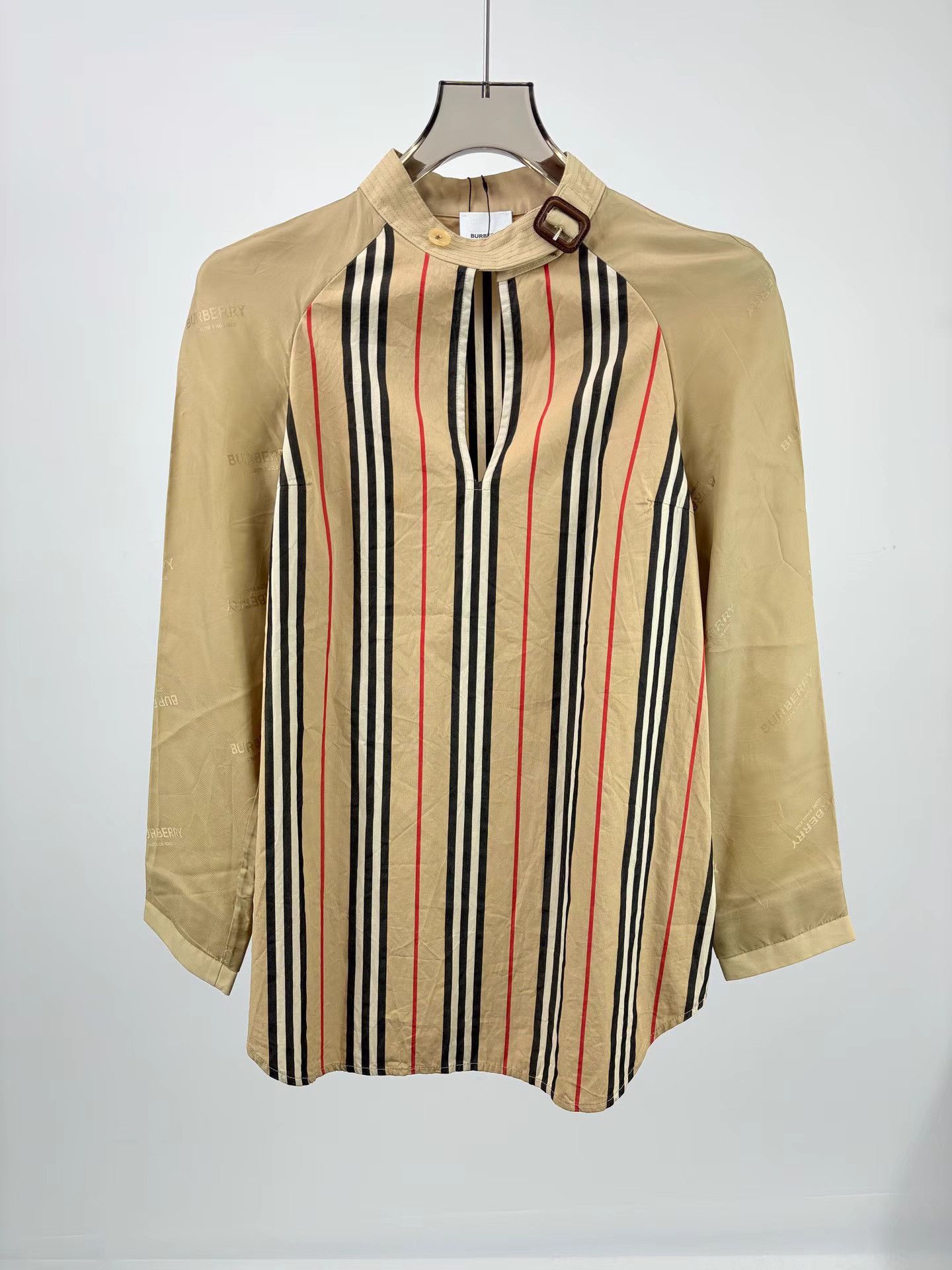 Burberry BURBERRY Striped Panel Long Sleeve Shirt Size US XL / EU 56 / 4 - 1 Thumbnail