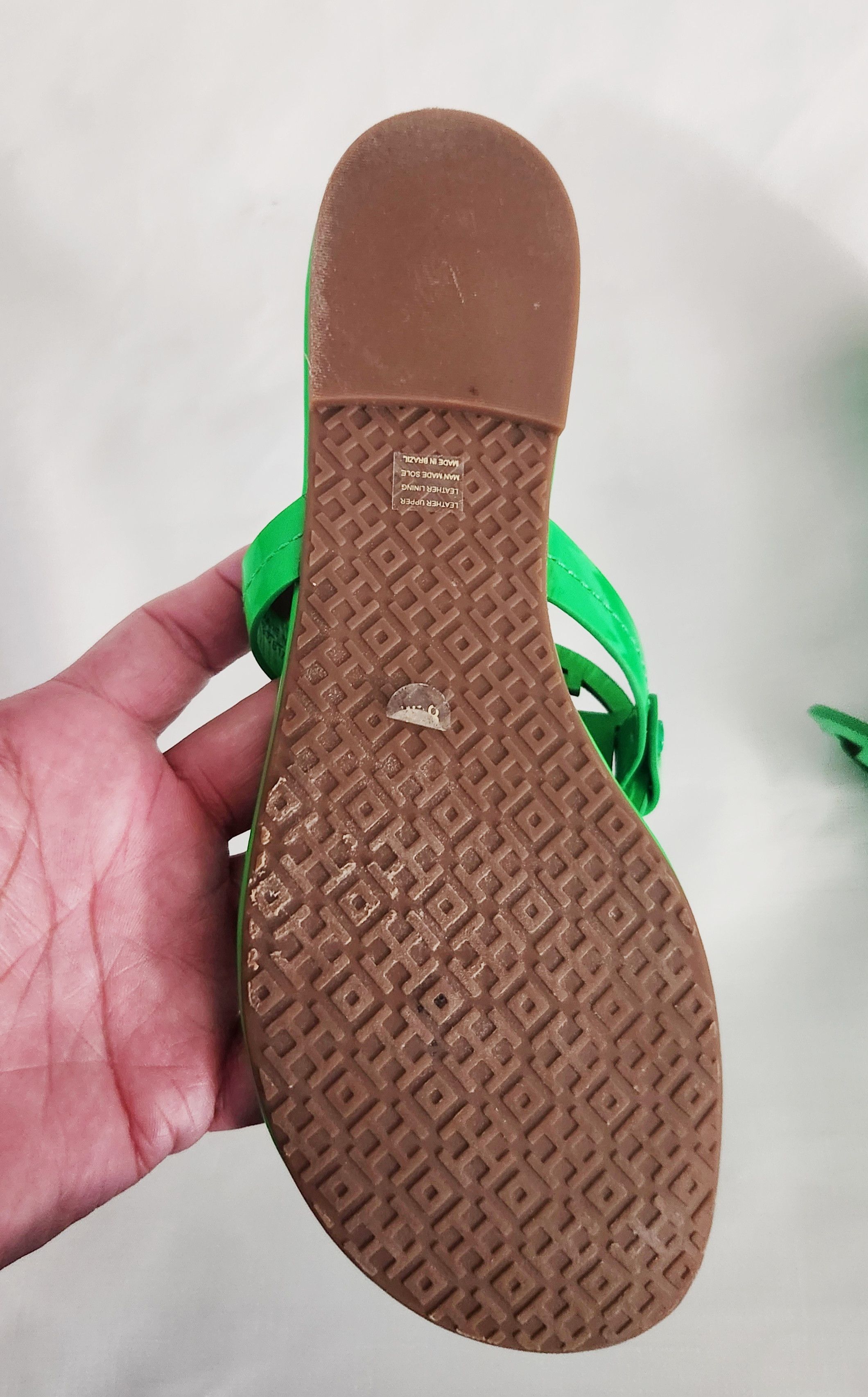 Designer × Tory Burch Tory Burch Miller Sandals Rare Fluo green Patent leather 8.5 Size US 8.5 / IT 38.5 - 14 Thumbnail