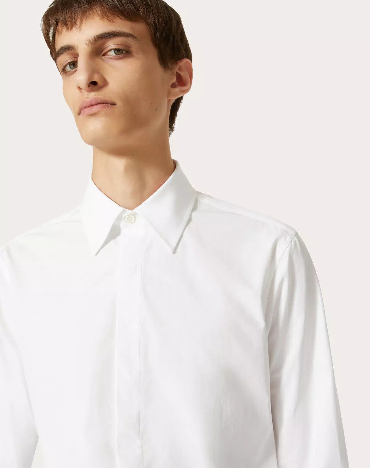 Valentino oc11z0725 Heavy Cotton Poplin Long Sleeve Shirt in White Size US M / EU 48-50 / 2 - 6 Thumbnail
