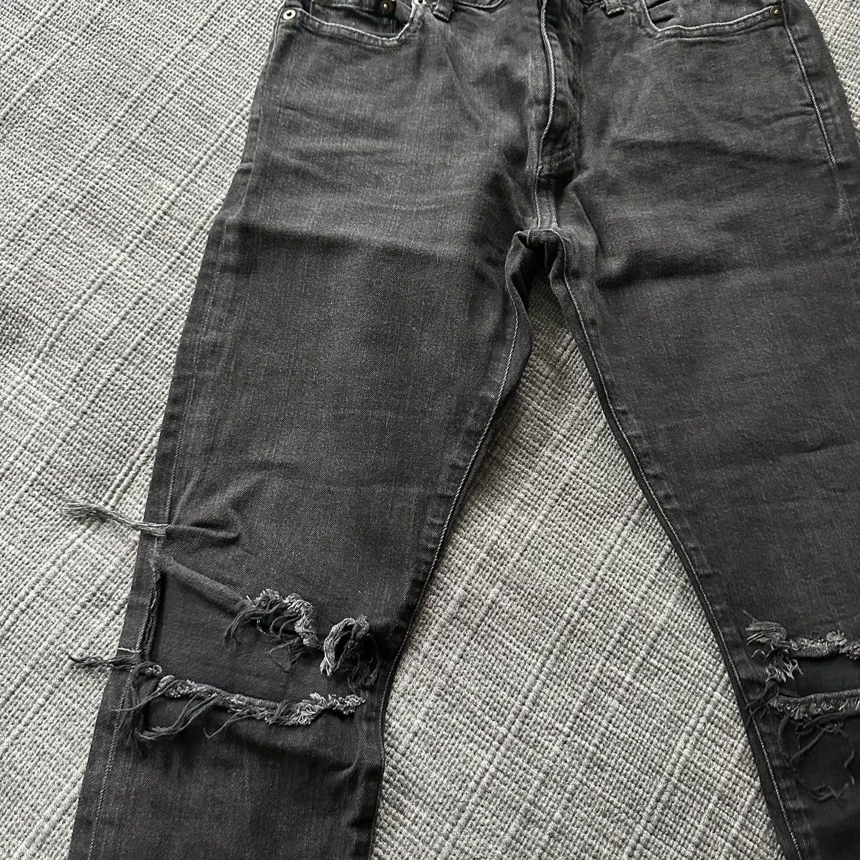 Saint Laurent Paris Classic Saint Laurent D02 Jeans Size US 30 / EU 46 - 2 Thumbnail