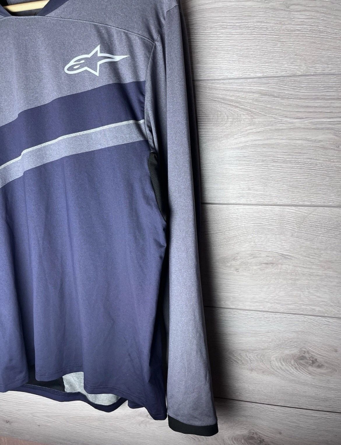 Alpinestars Men’s moto longsleeve Alpinestars size Xl Y2K sport Size US XL / EU 56 / 4 - 5 Thumbnail