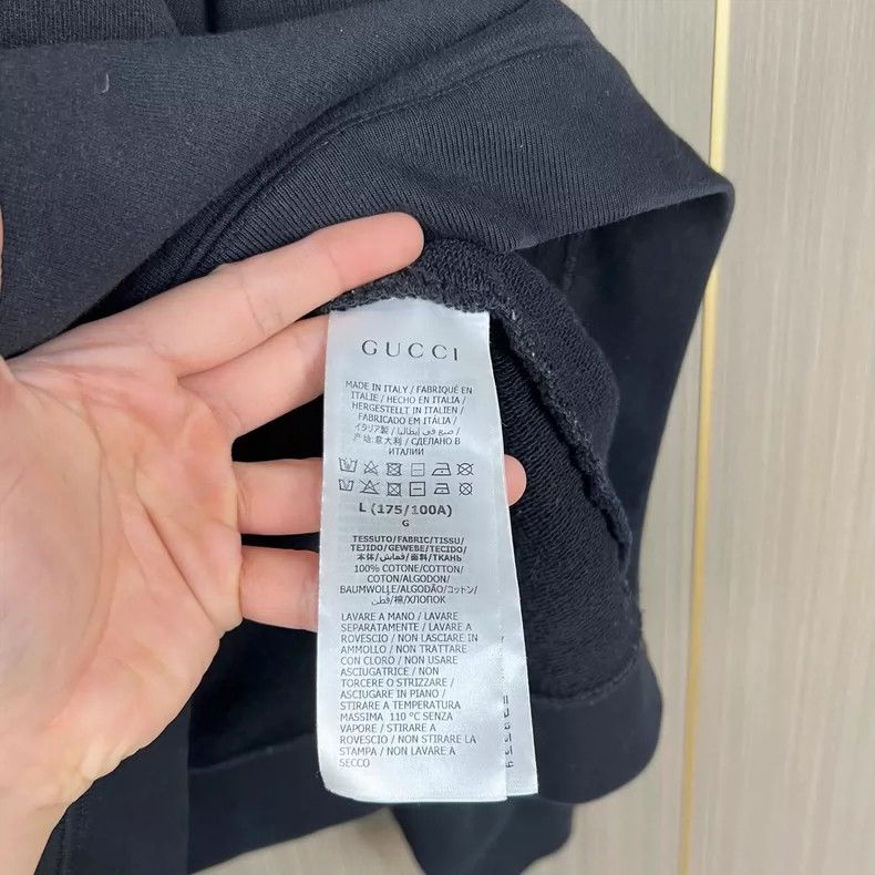 Gucci Gucci Mirror letter printed hoodie 2504-Nextarrow Size US L / EU 52-54 / 3 - 6 Thumbnail
