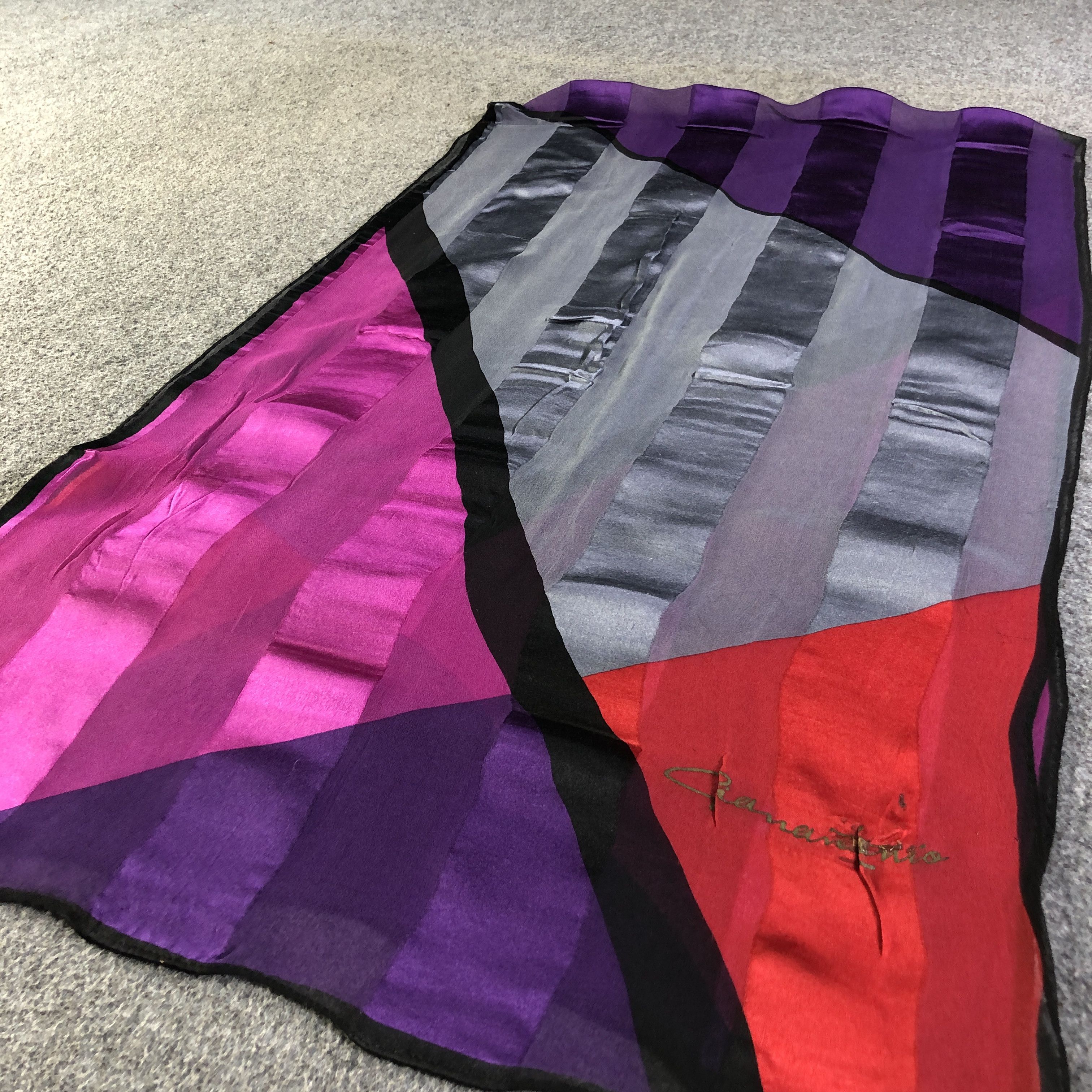 Vintage Giementorio Hand Rolled Silk Scarf Stole M1035 Size ONE SIZE - 3 Thumbnail