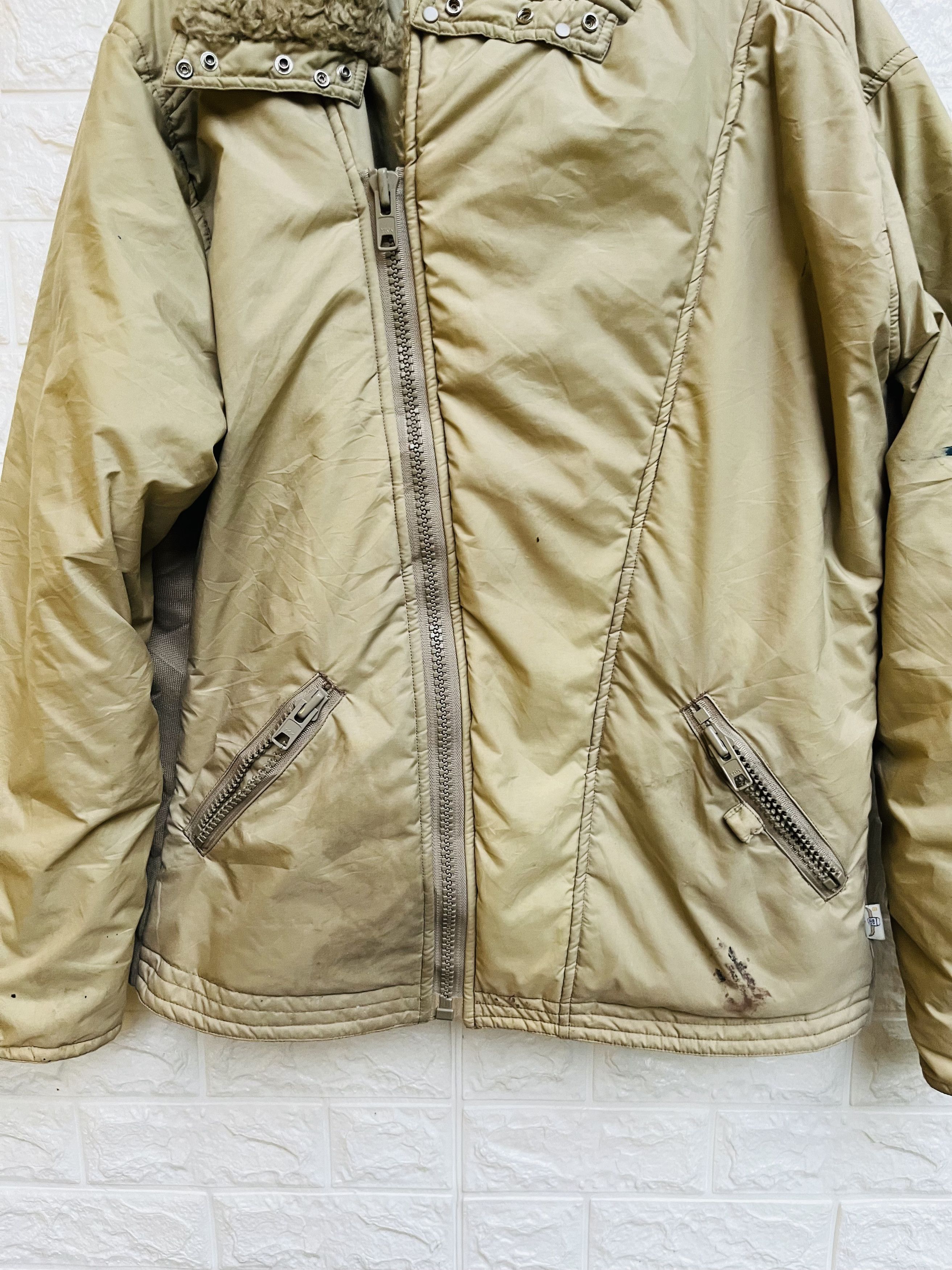 Japanese Brand × Vintage Vintage Tropical Hell Japanese Designer Fashion Style Size US M / EU 48-50 / 2 - 4 Thumbnail