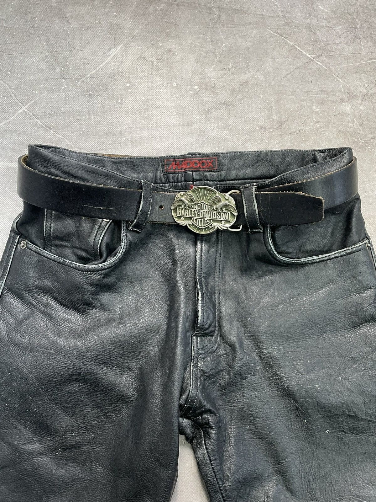 Harley Davidson Harley Davidson leather belt 90s buckle metal gothic style Size ONE SIZE - 1 Thumbnail