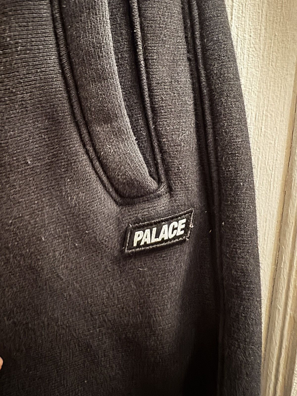 Palace PALACE Black Jogger Size US 34 / EU 50 - 2 Thumbnail