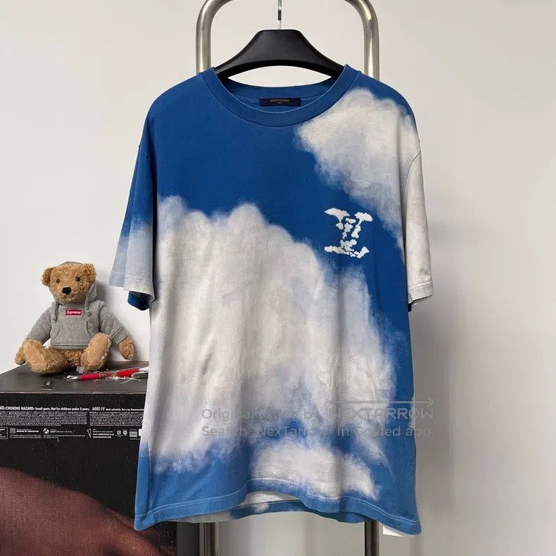 Louis Vuitton Louis Vuitton Blue Sky and White Cloud Short Sleeve Size US XL / EU 56 / 4 - 1 Thumbnail