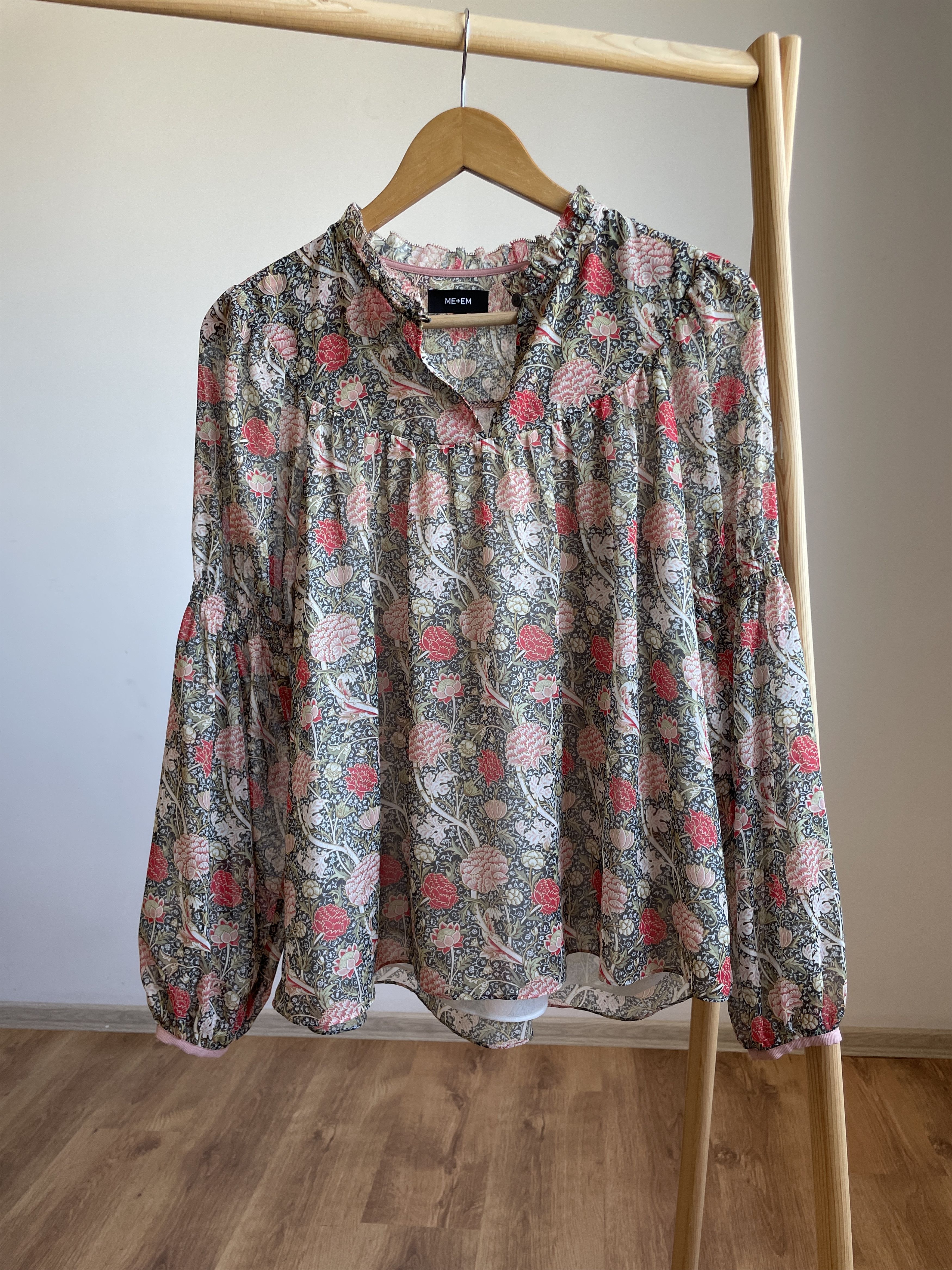 ME+EM Me+Em Floral Meadow Long Sleeve Blouse Size UK 8 Size S / US 4 / IT 40 - 1 Thumbnail