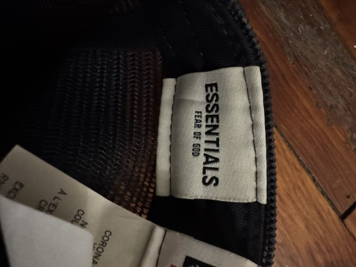 Essentials × Fear of God × New Era Fear of god x essentials x new era Size ONE SIZE - 3 Thumbnail