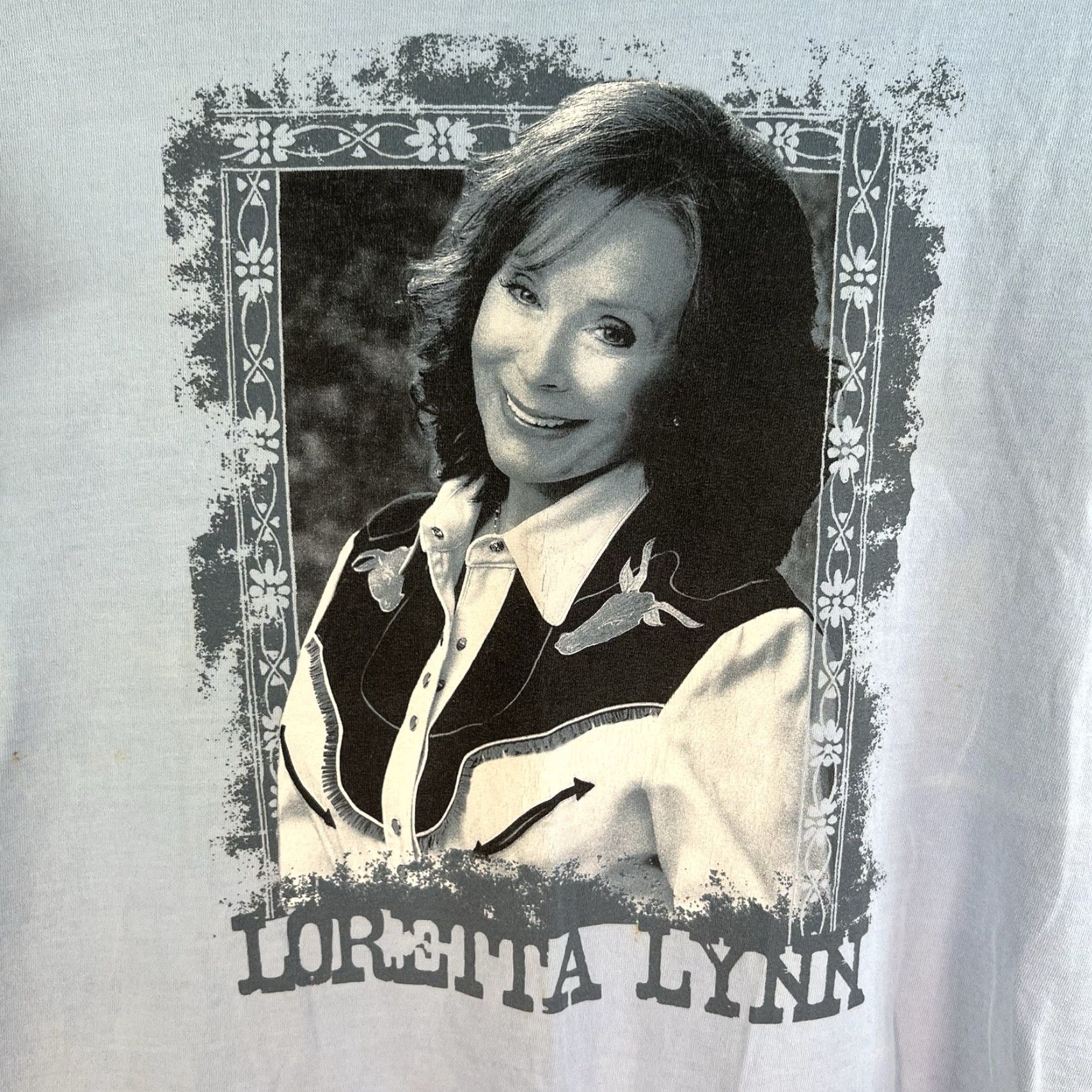 Gildan VTG Loretta Lynn Concert Tour T-Shirt Adult L Blue Short Sleeve 90s Vintage Gildan Ultra Cotton Men Shirt Size L Logo Graphic Print Size US L / EU 52-54 / 3 - 3 Thumbnail