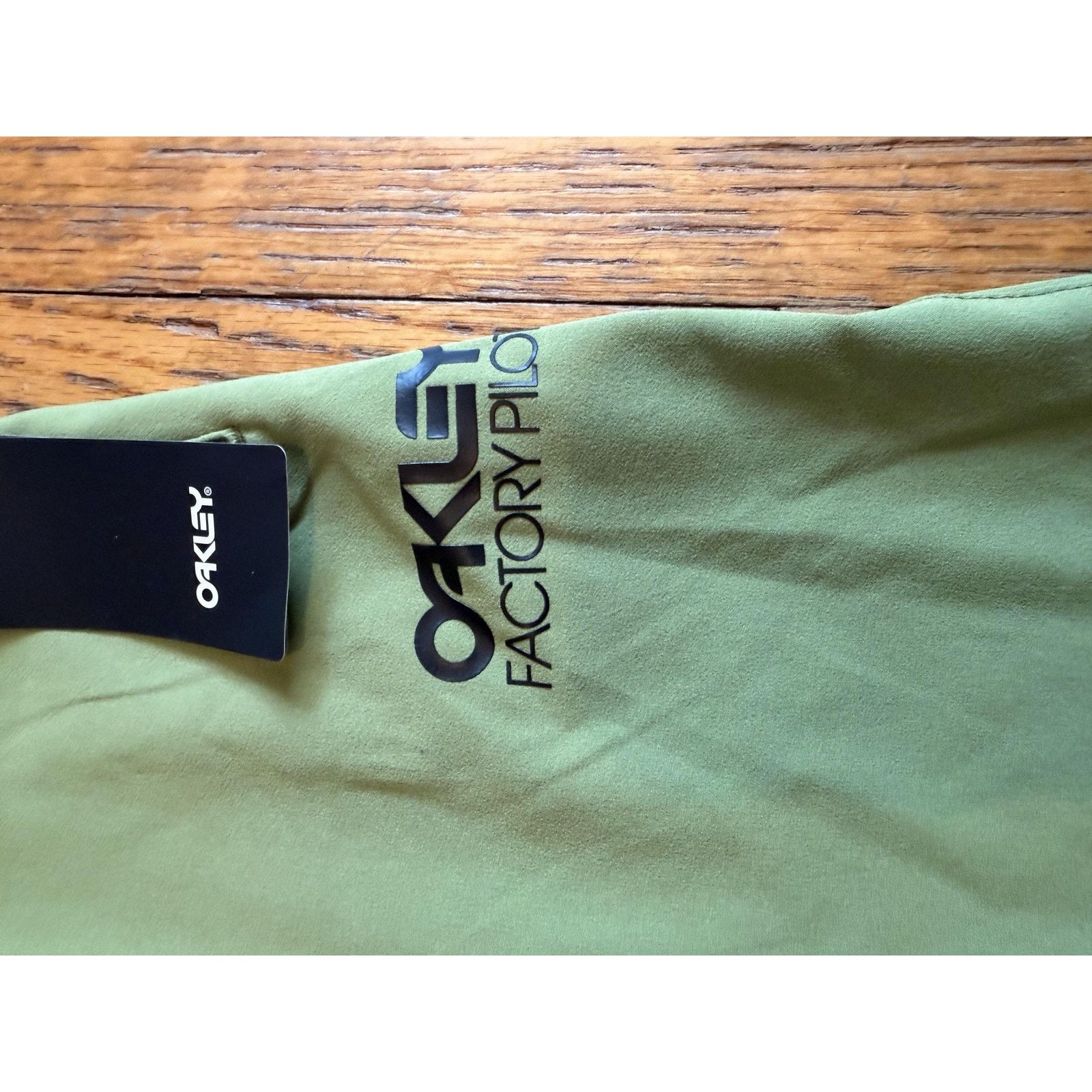 Oakley Oakley Factory Pilot Lite Shorts Mens 34 NWT Size US 34 / EU 50 - 2 Thumbnail