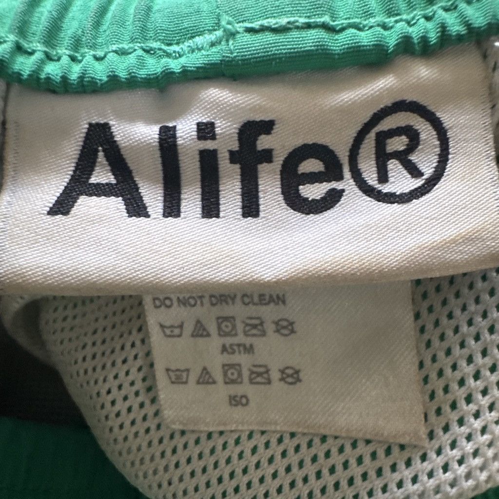 Alife Alife green swim shorts Size US 33 - 4 Thumbnail