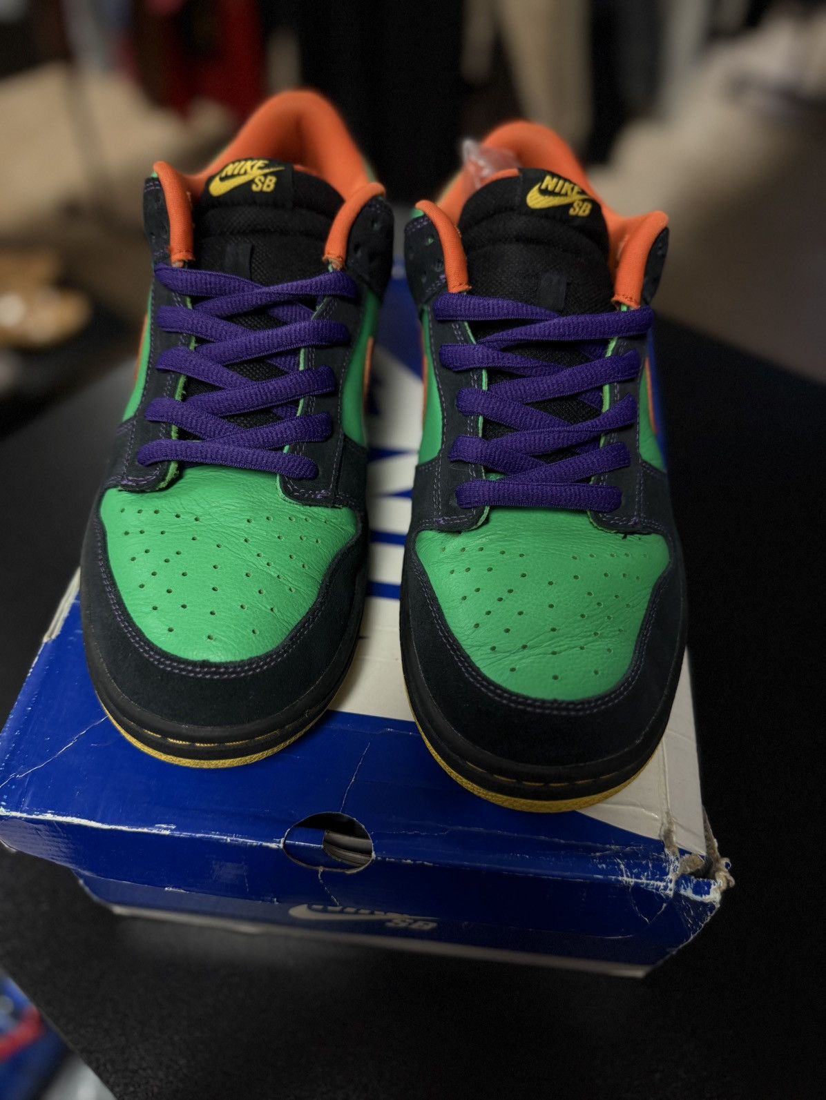 Nike Size 11 - Nike Dunk SB Low Green Spark Hoop Orange Halloween Size US 11 / EU 44 - 6 Thumbnail