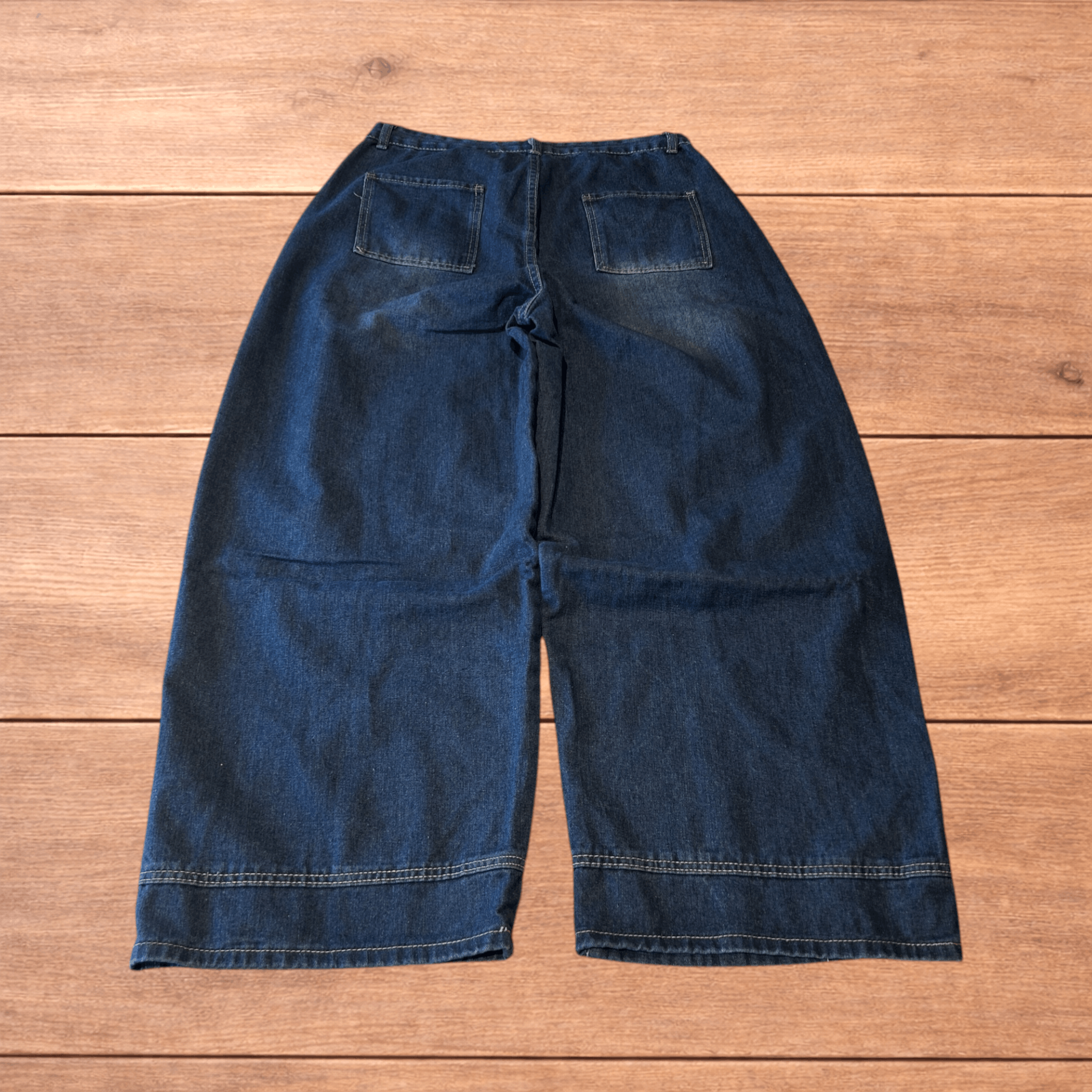 Japanese Brand Vintage style baggy wide leg skater jeans w. fade in blue. Size US 36 / EU 52 - 2 Thumbnail