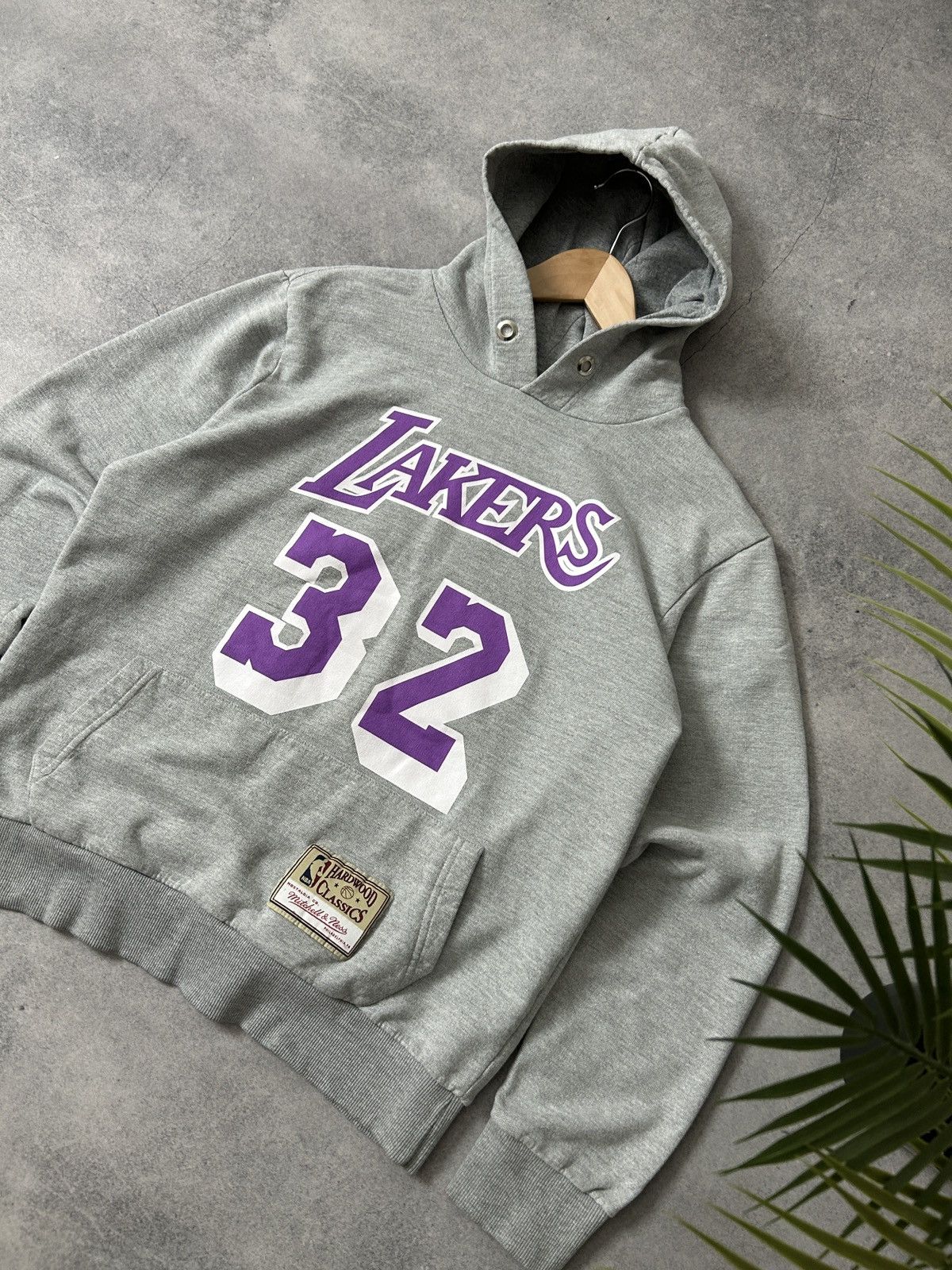Mitchell & Ness Mitchell&Ness Big Logo Lakers Johnson 32# hoodies grey mens Size US M / EU 48-50 / 2 - 3 Thumbnail
