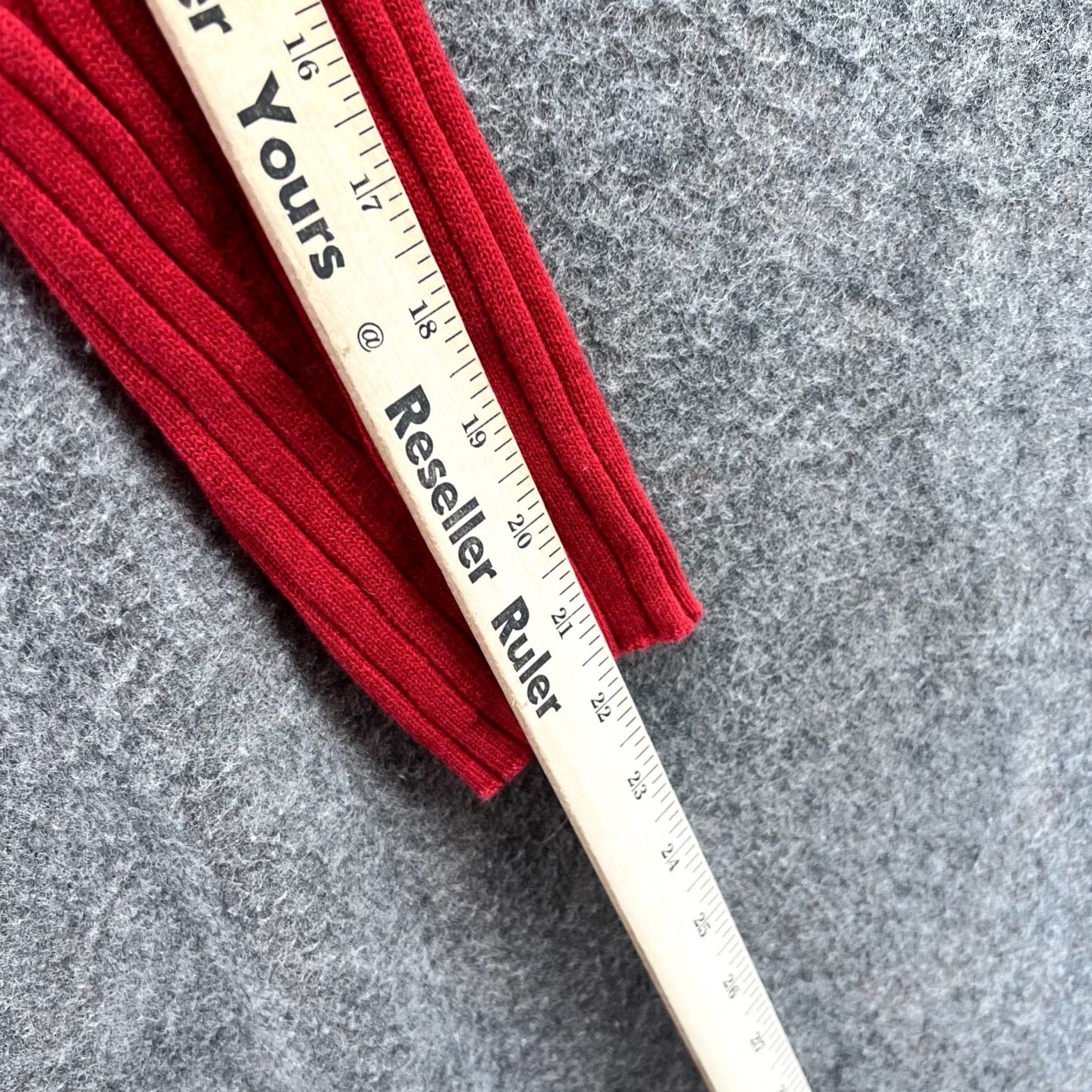 Tommy Hilfiger Tommy Hilfiger Sweater Women Large V Neck Pullover Knit Fleece Red Vtg Ribbed Size L / US 10 / IT 46 - 7 Thumbnail