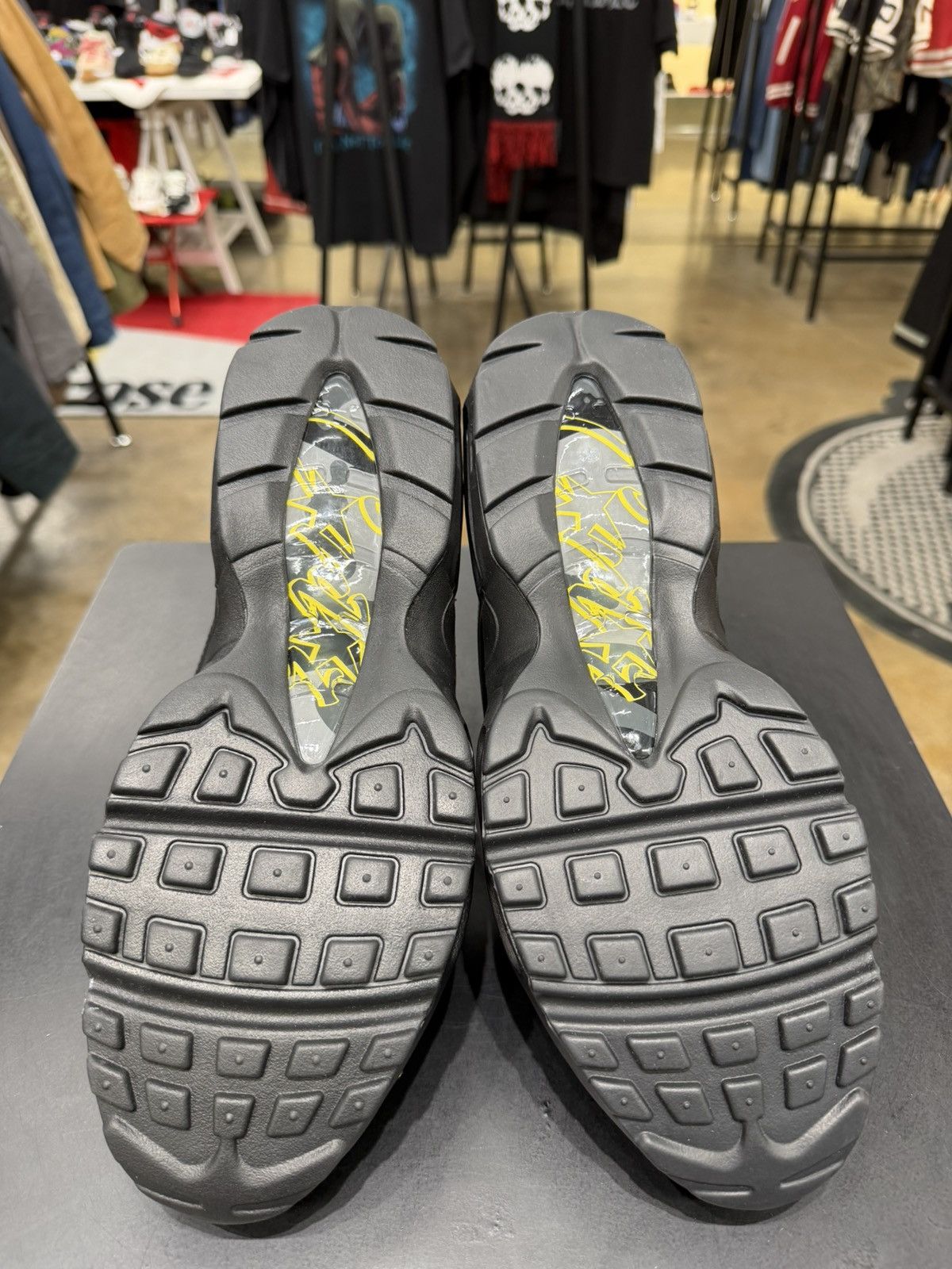 Corteiz × Nike Nike Air Max 95 Corteiz Honey Black Size 11 (2025) Size US 11 / EU 44 - 9 Thumbnail