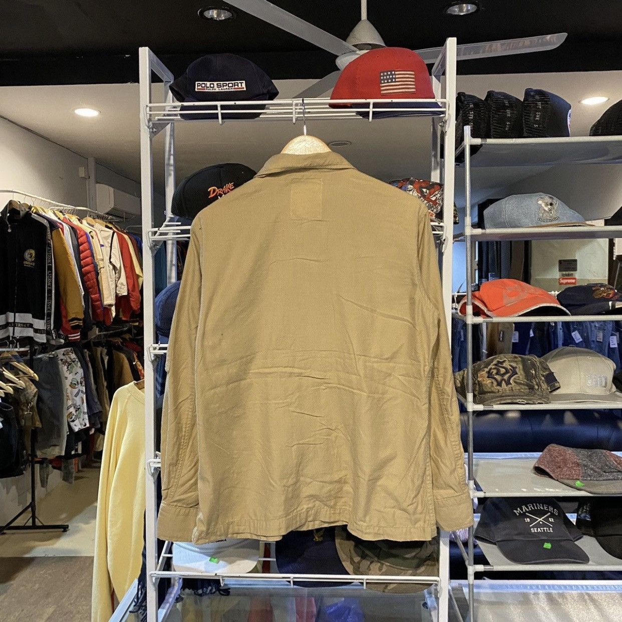 Bape VINTAGE‼️Bape A Bathing Ape Shirt Jackets Size US M / EU 48-50 / 2 - 2 Thumbnail