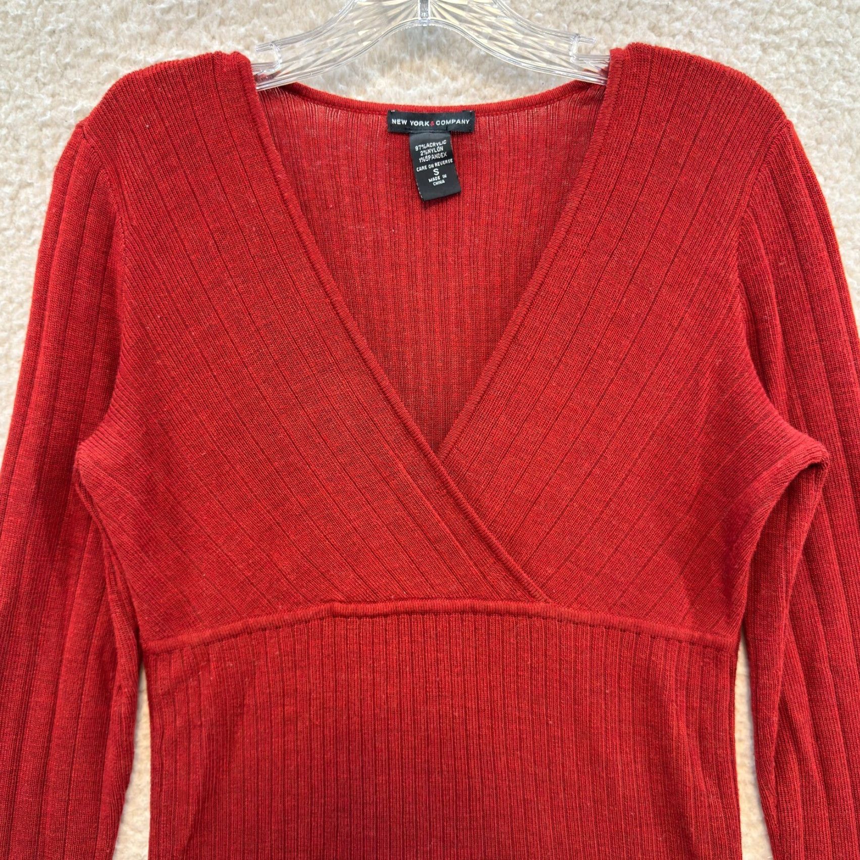 Vintage VINTAGE Y2K New York & Company Knit Shirt Red S Grunge Long Sleeve Boho Fairy Bella Swan Women's S Size S / US 4 / IT 40 - 3 Thumbnail