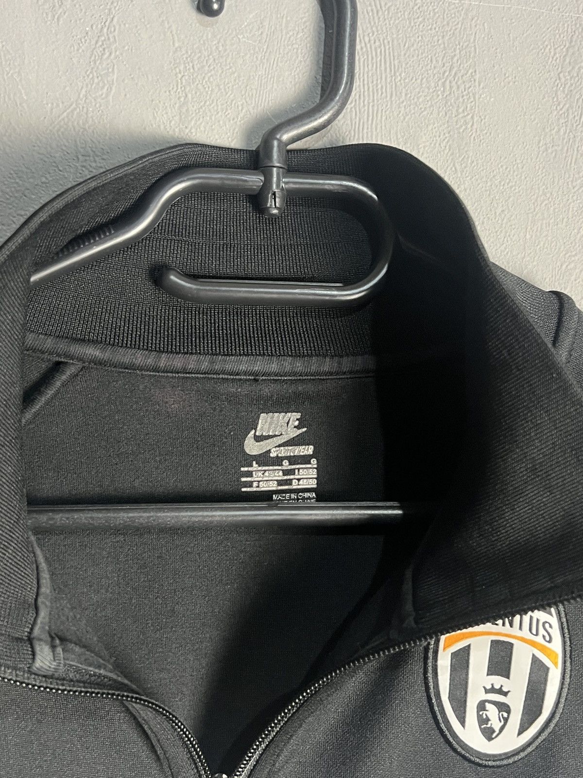 Nike Nike Vintage Juventus Zip Soccer jersey Size US L / EU 52-54 / 3 - 8 Thumbnail